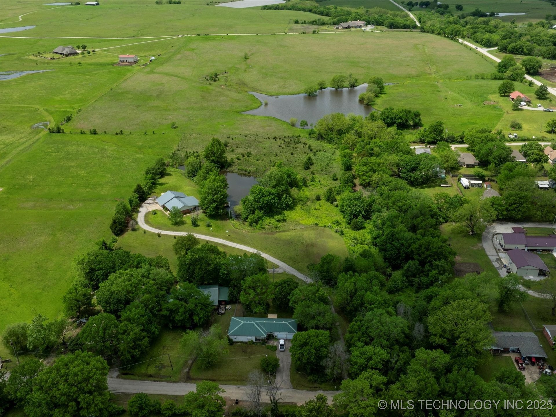 300 Keeler Street Property Photo 41