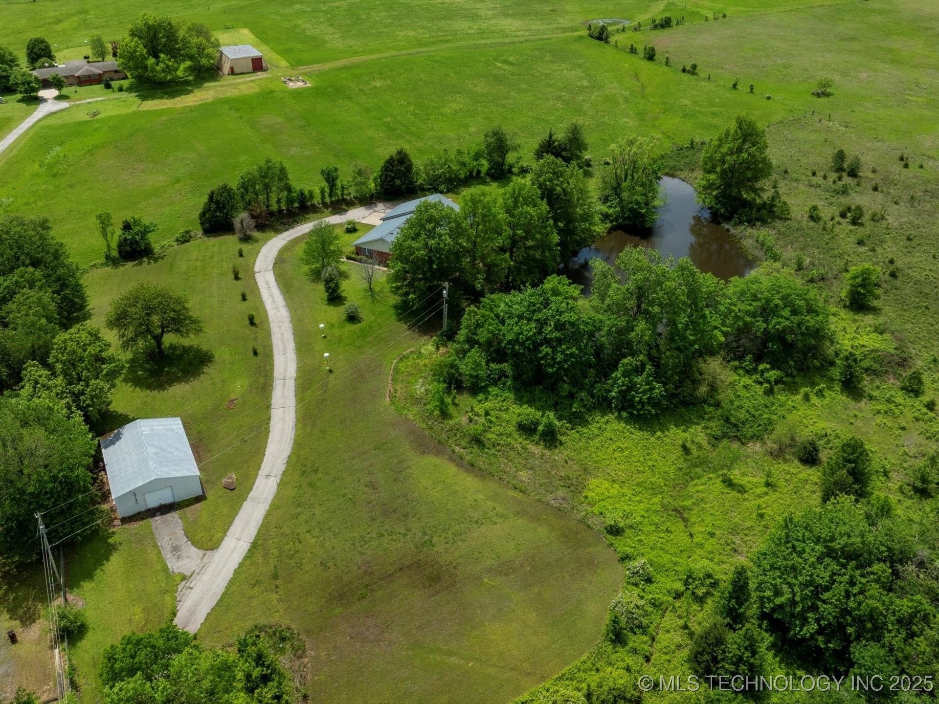 300 Keeler Street Property Photo 43