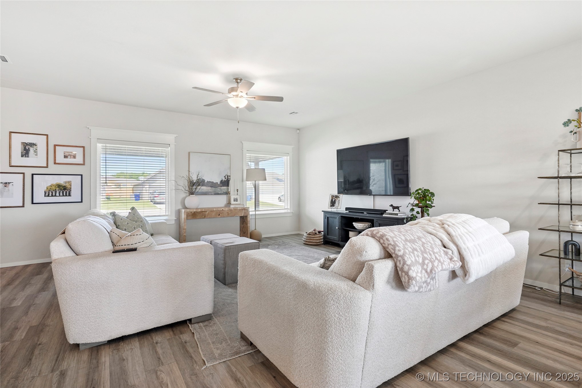 7412 E 89th Place N Property Photo 9