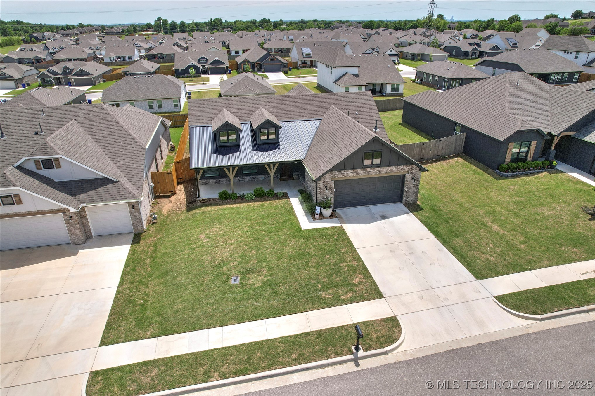 7412 E 89th Place N Property Photo 36