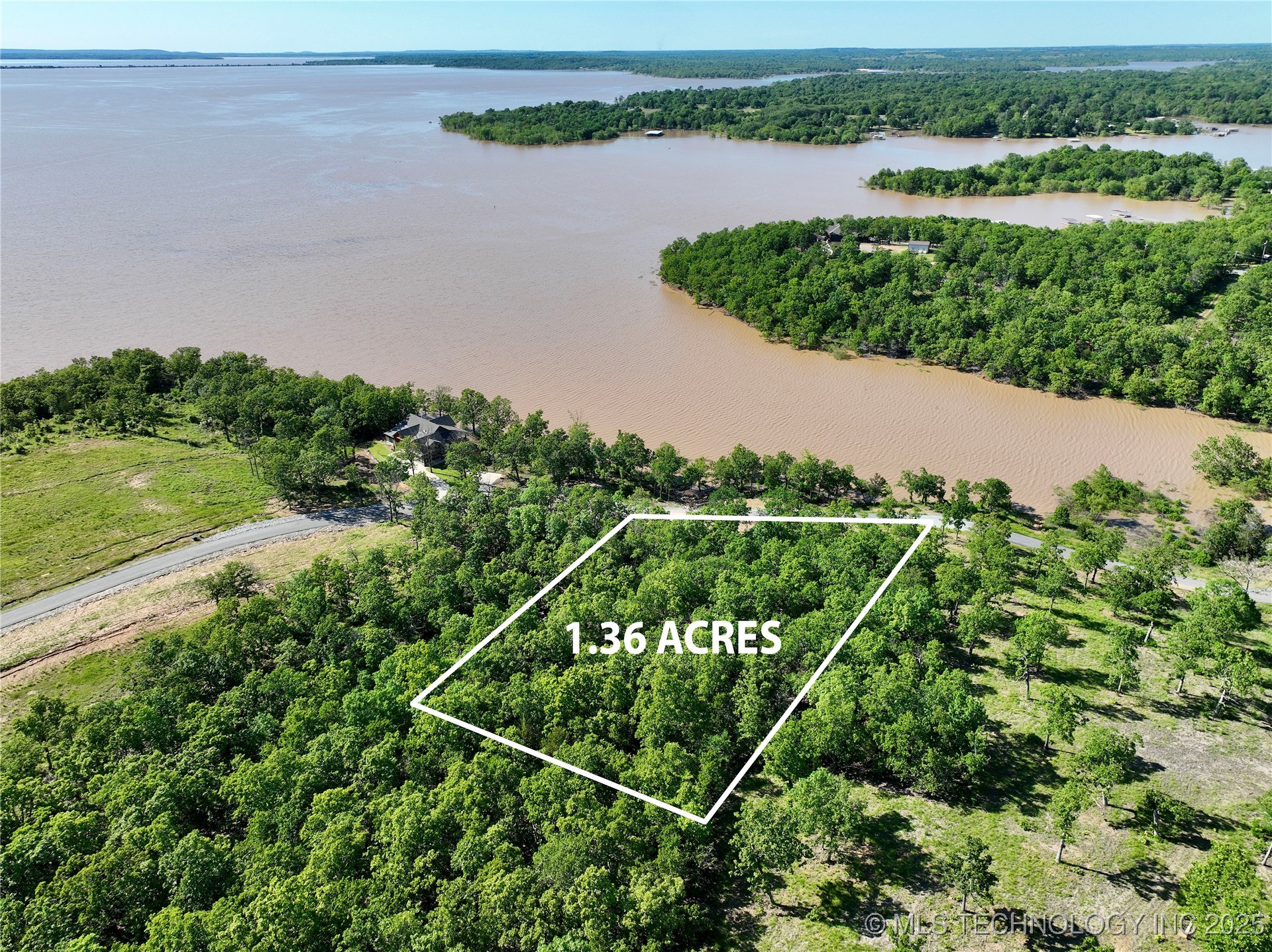 238 Patriot Pointe Property Photo 2