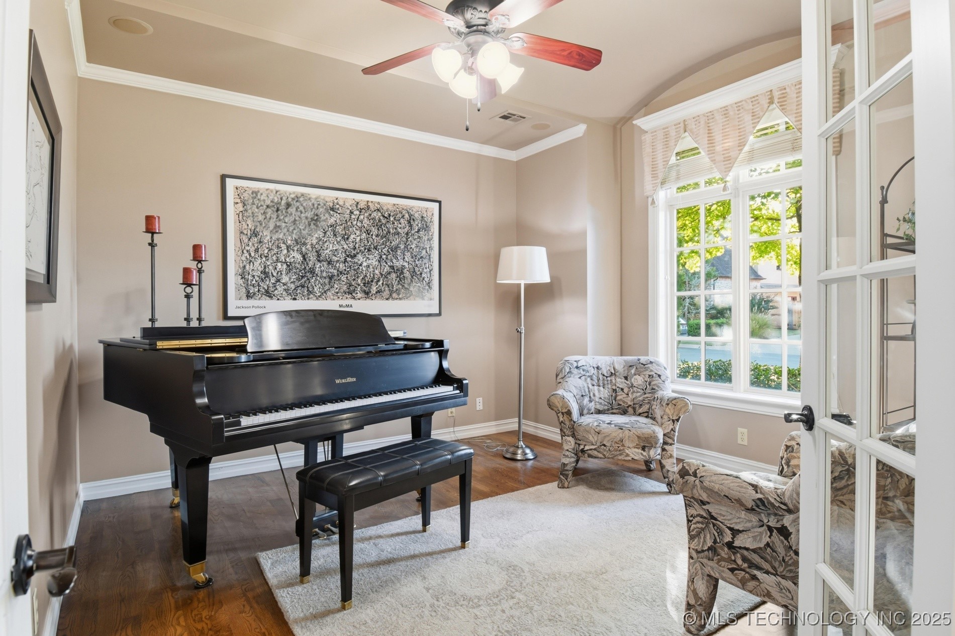 11717 S Sandusky Avenue Property Photo 8