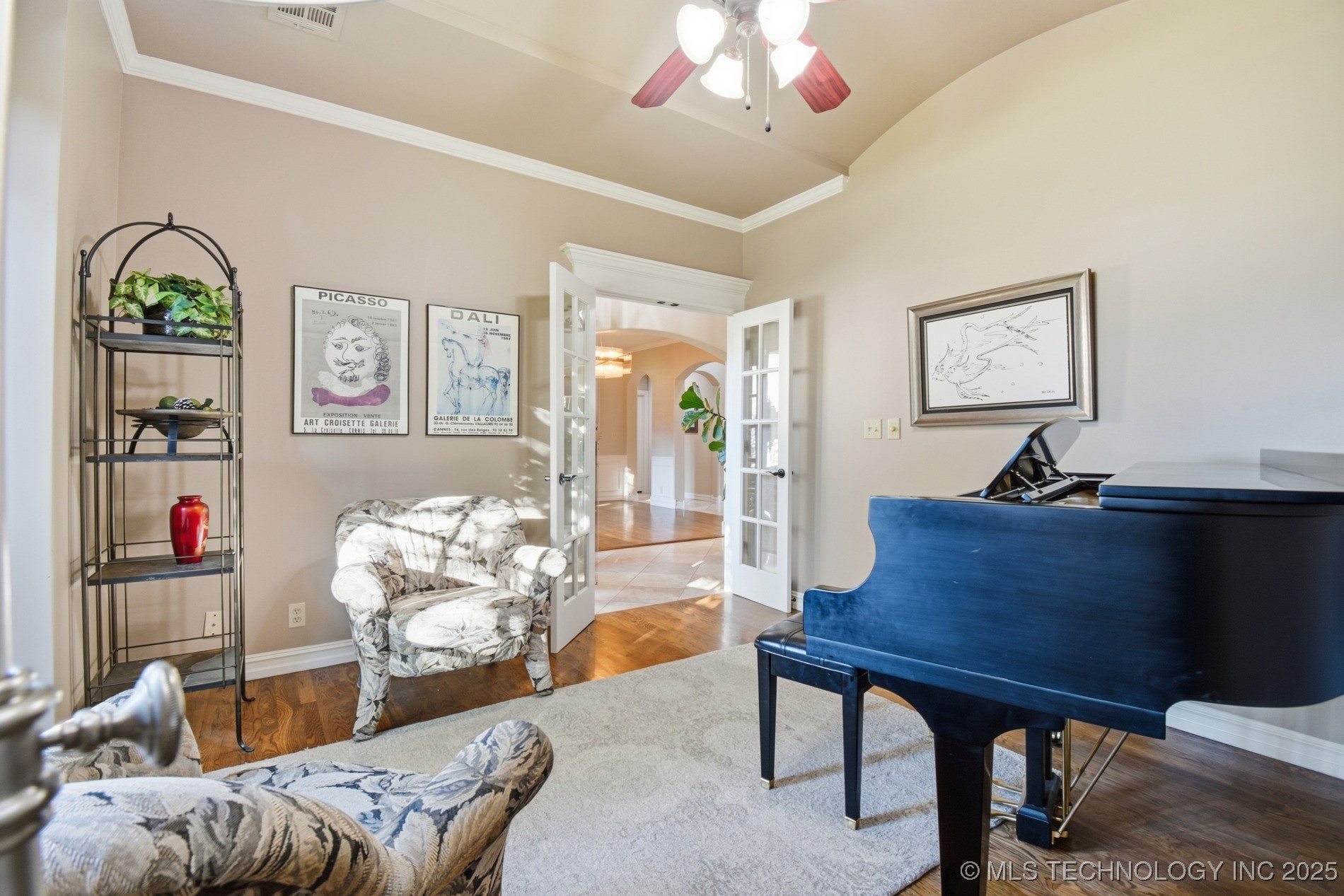 11717 S Sandusky Avenue Property Photo 9