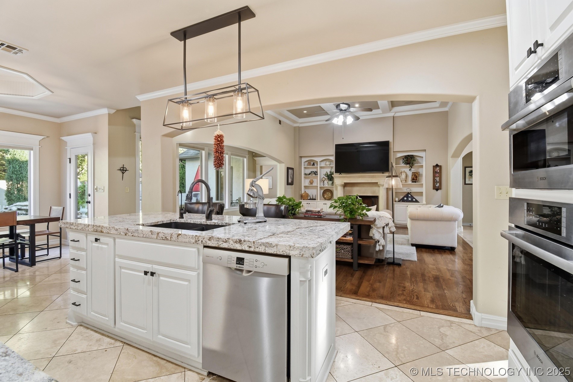 11717 S Sandusky Avenue Property Photo 11