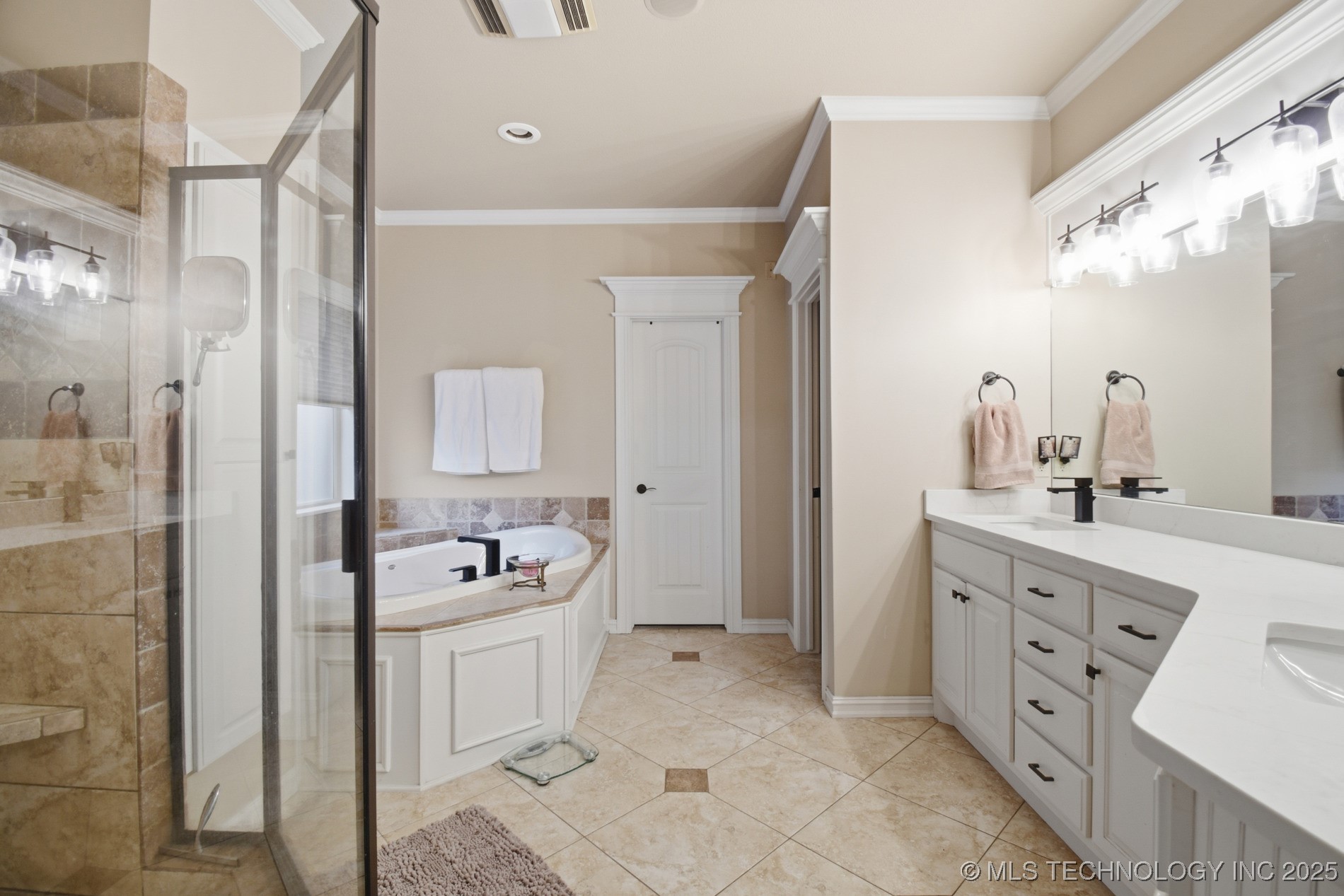 11717 S Sandusky Avenue Property Photo 25