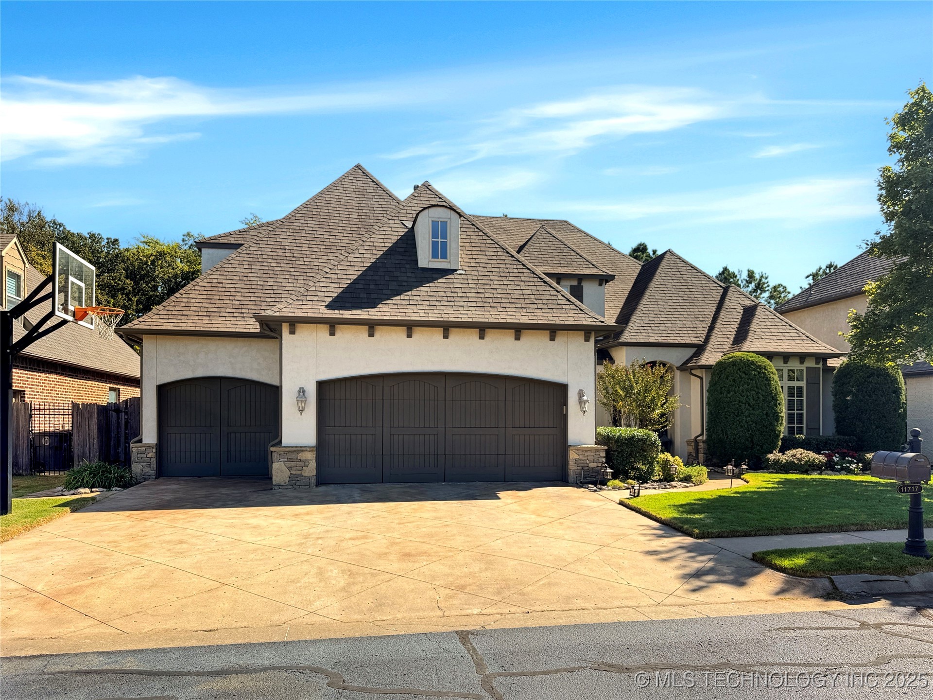 11717 S Sandusky Avenue Property Photo 49