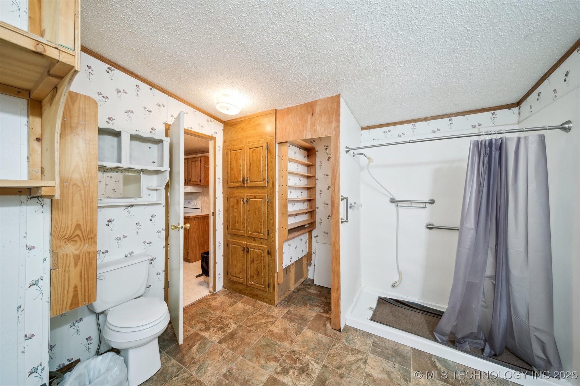 3152 E 4675 Property Photo 14