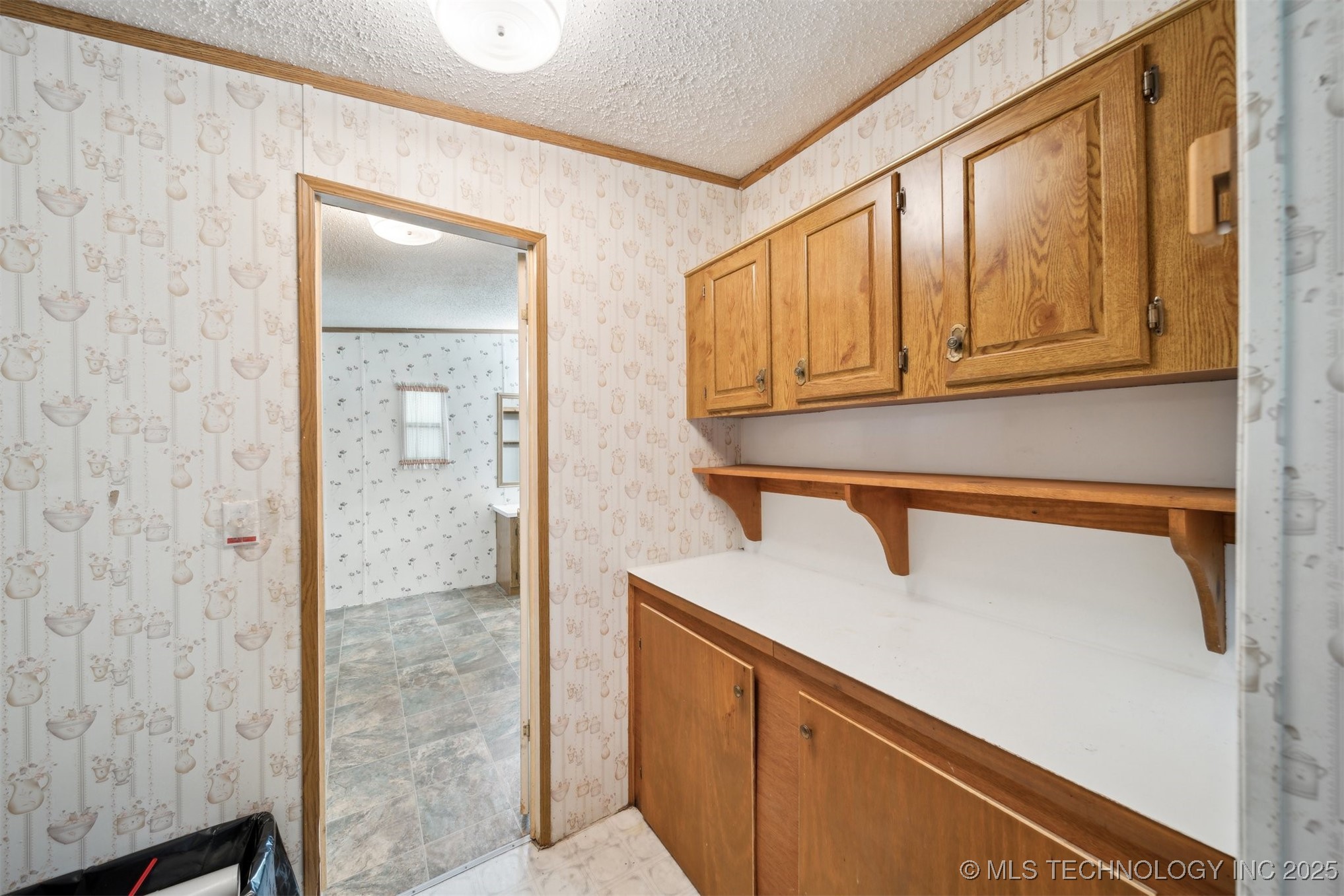 3152 E 4675 Property Photo 19