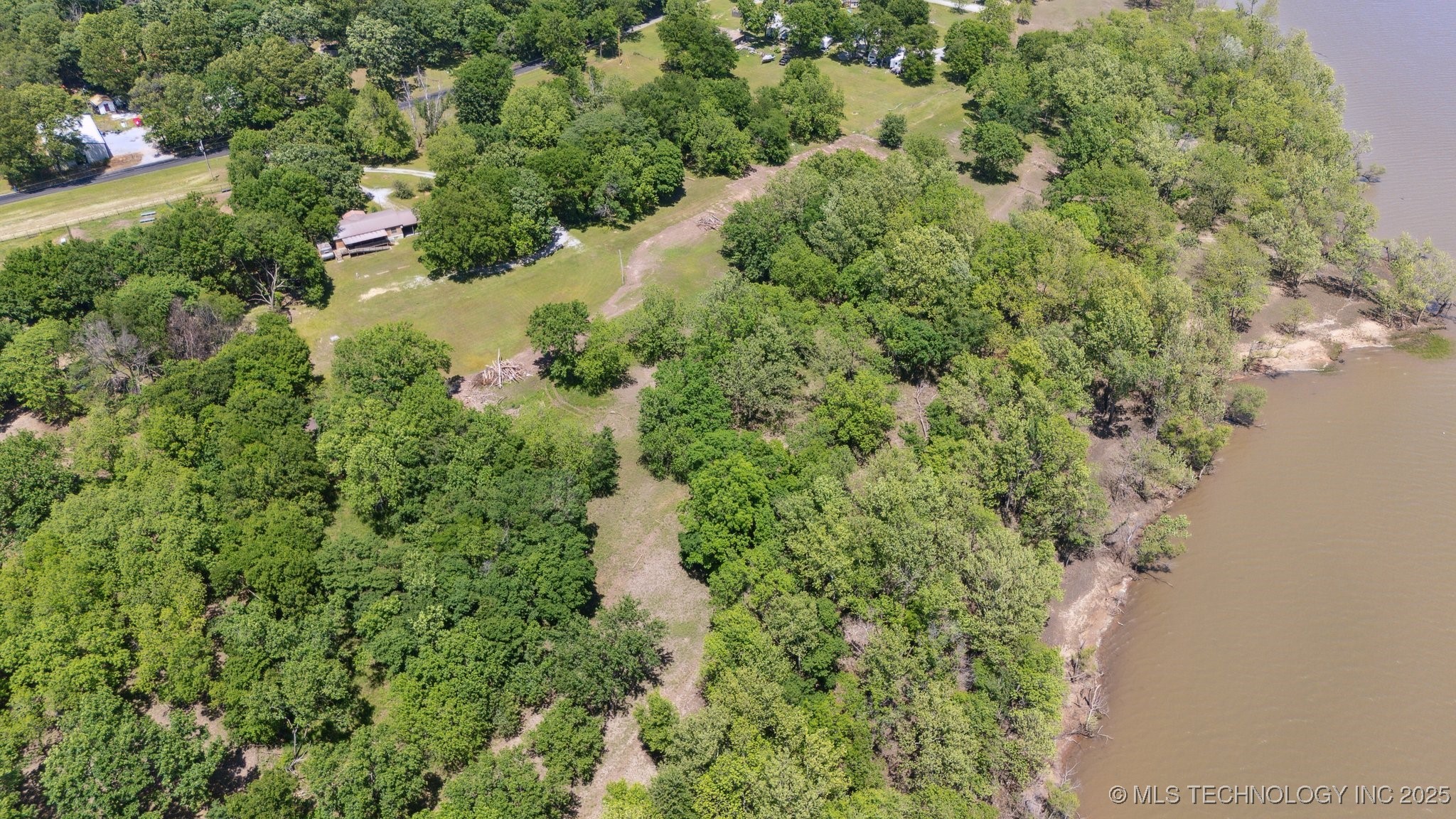 3152 E 4675 Property Photo 32