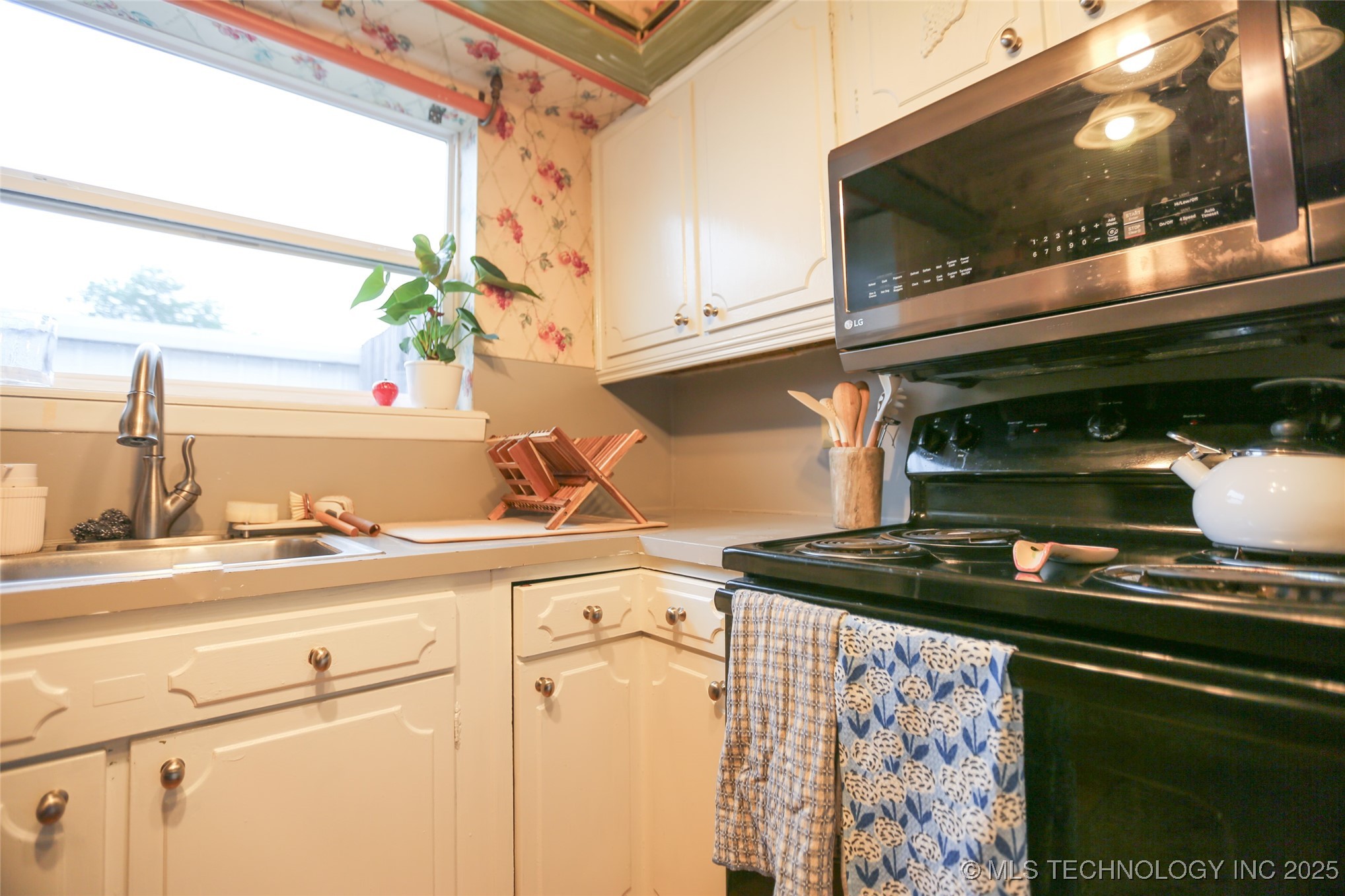 5518 E 46th Street 5518 Property Photo 21