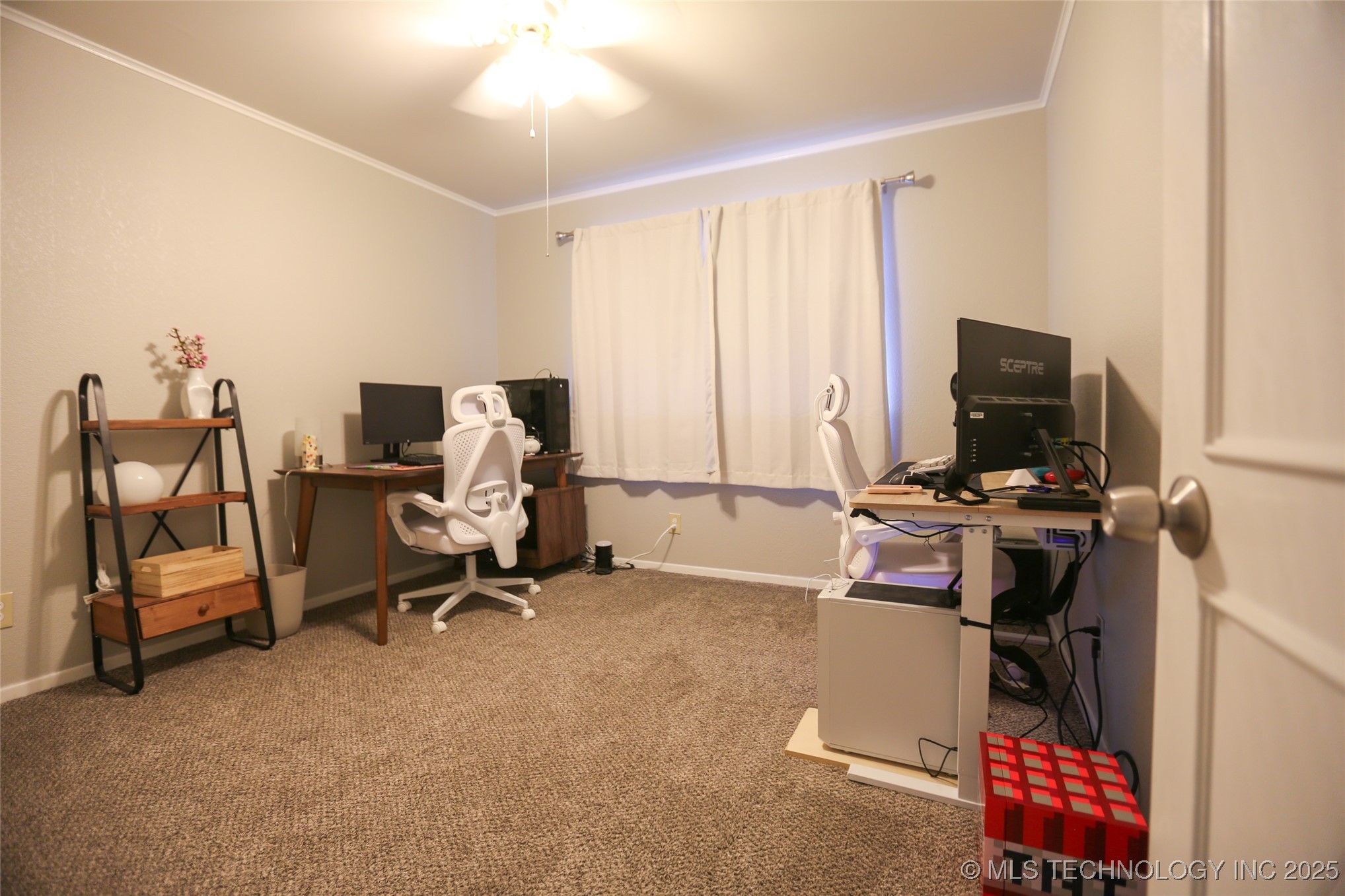 5518 E 46th Street 5518 Property Photo 34