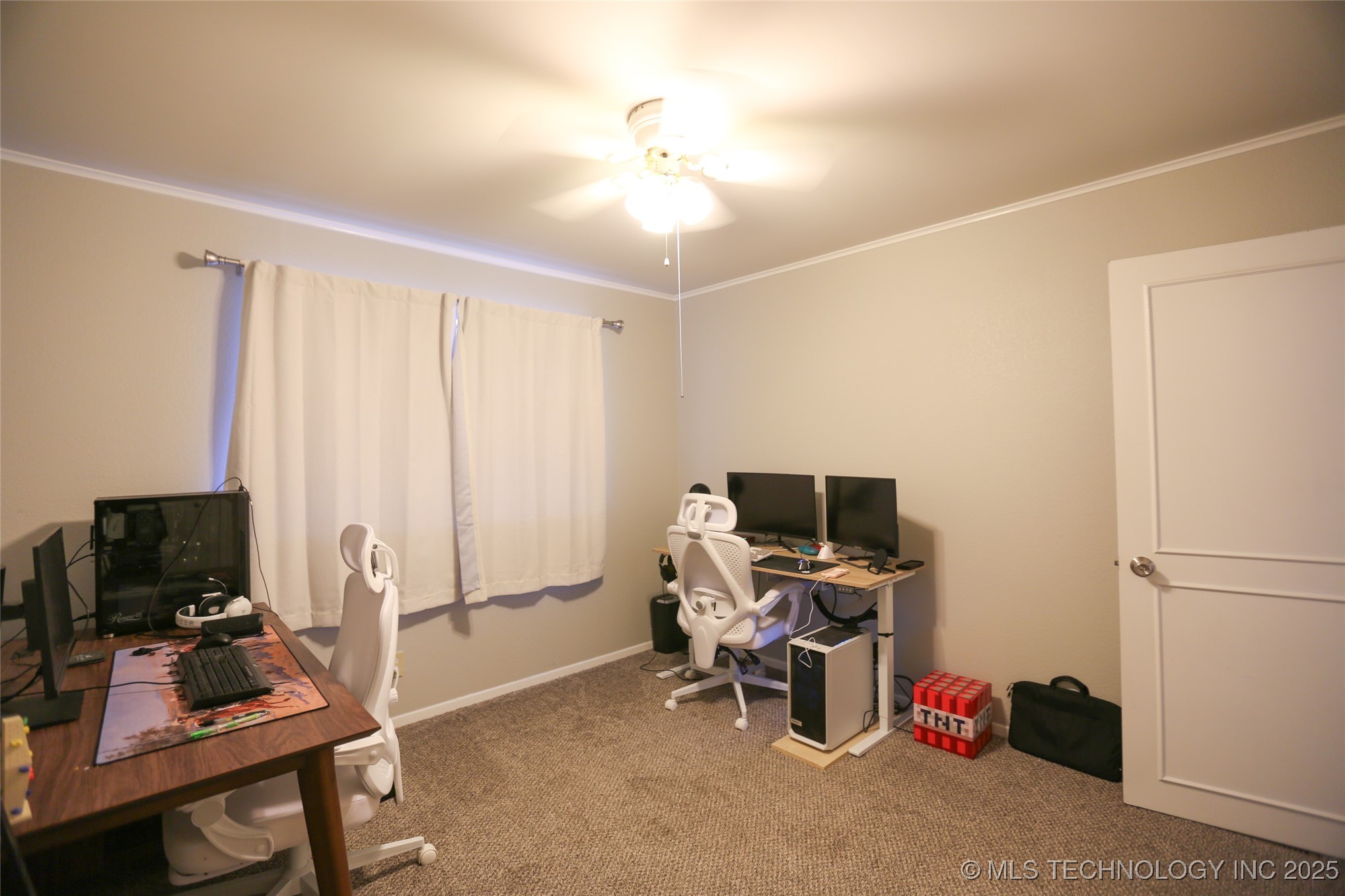 5518 E 46th Street 5518 Property Photo 35