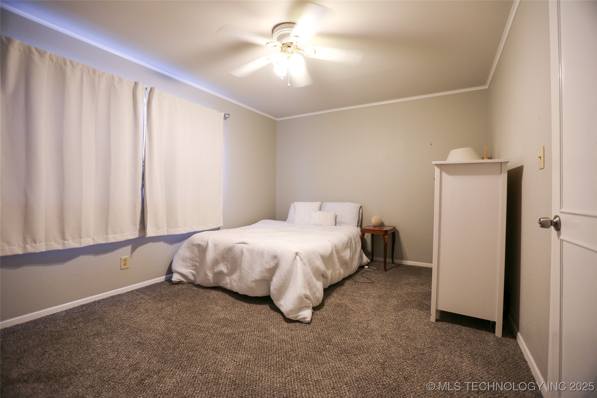 5518 E 46th Street 5518 Property Photo 42