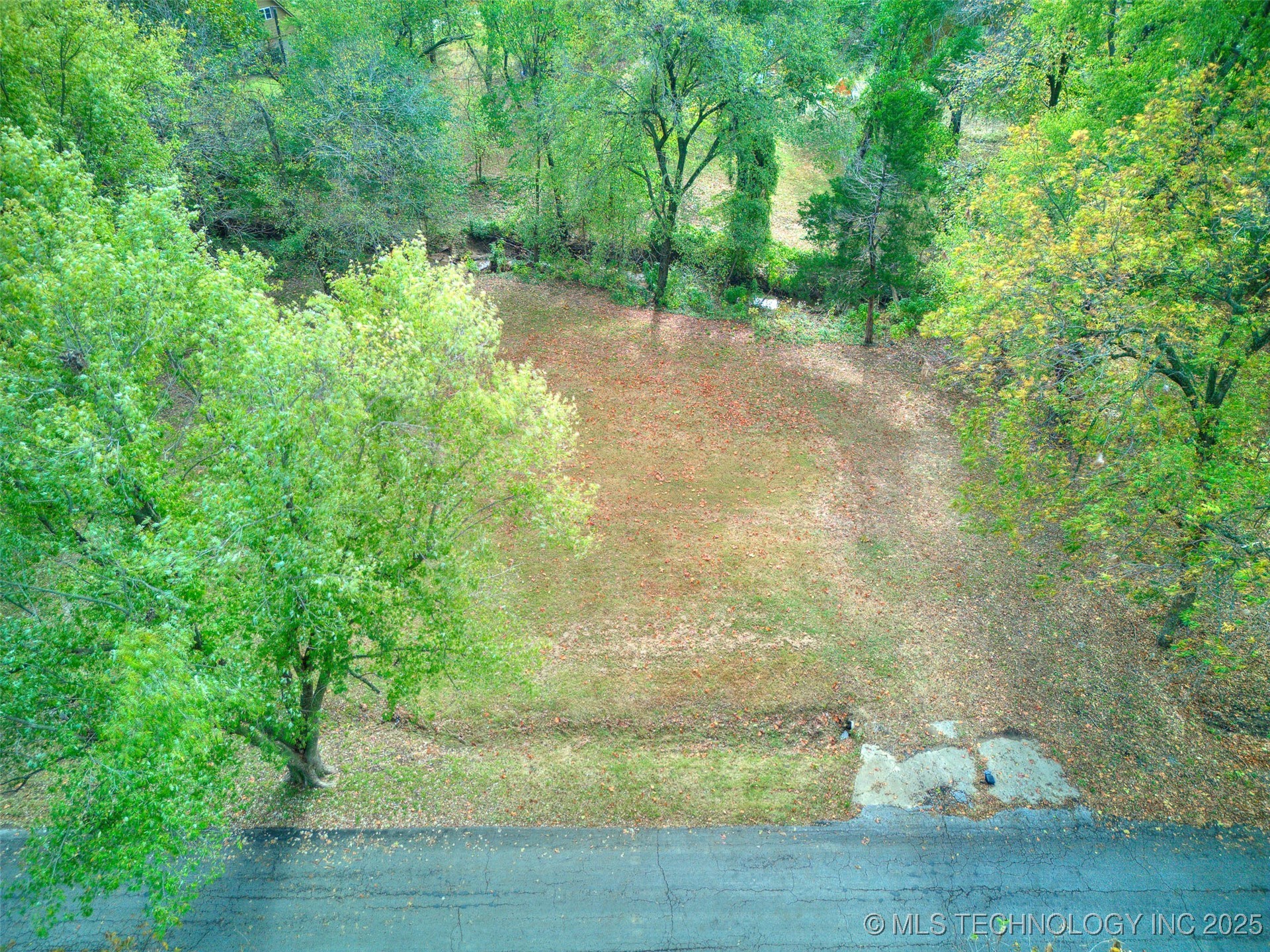 12122 E 126th Street S Property Photo 3