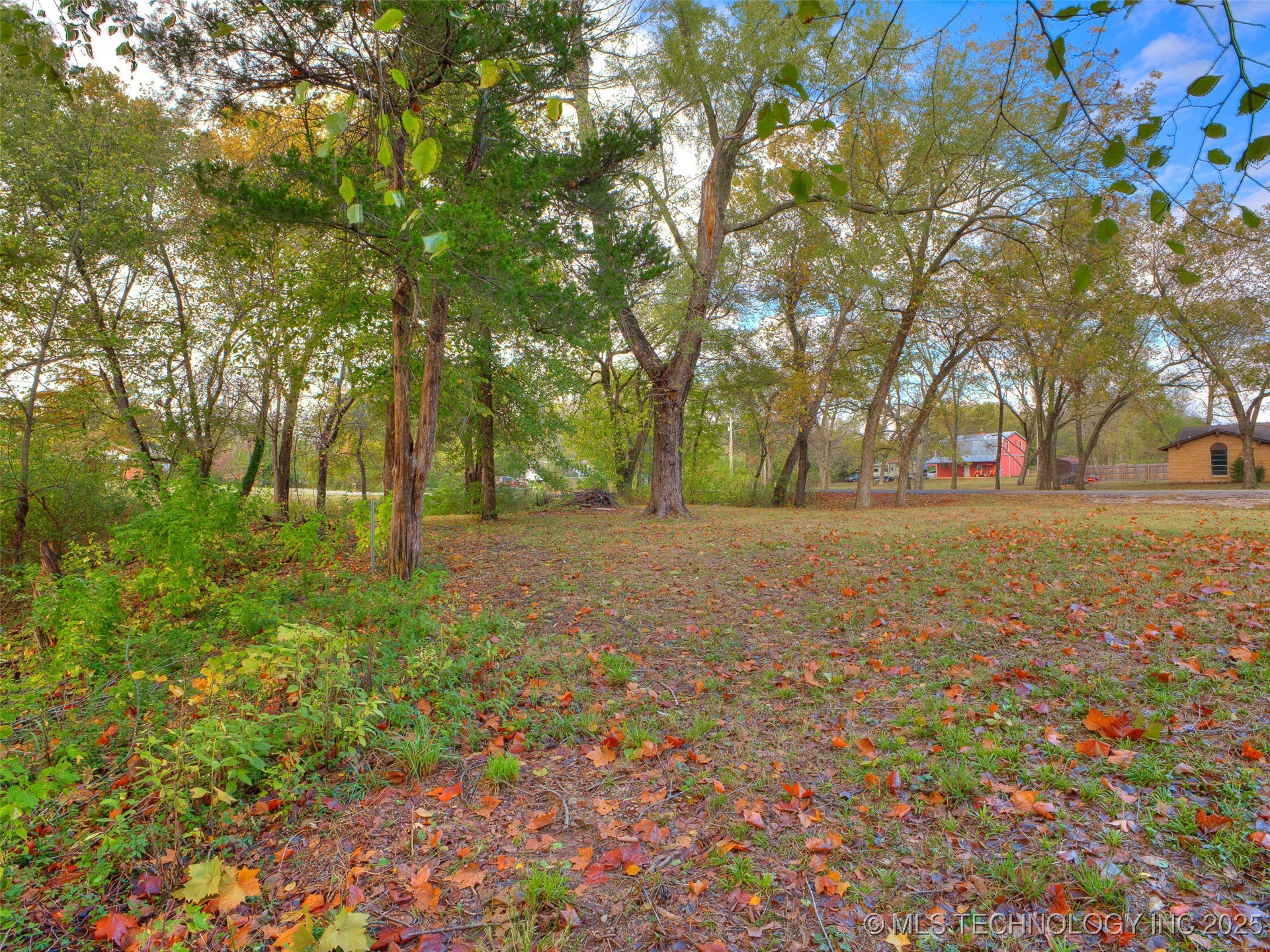 12122 E 126th Street S Property Photo 5