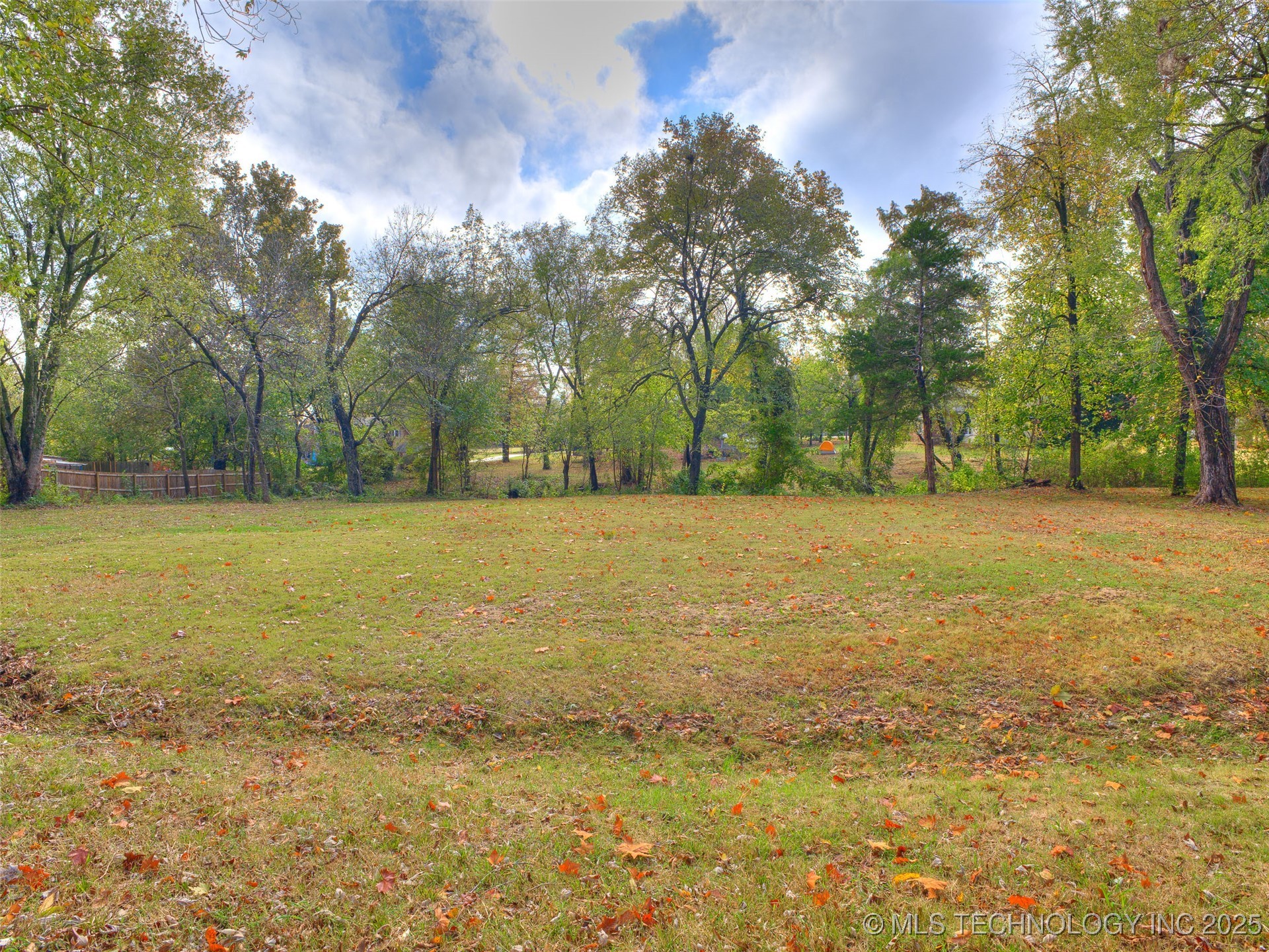 12122 E 126th Street S Property Photo 9