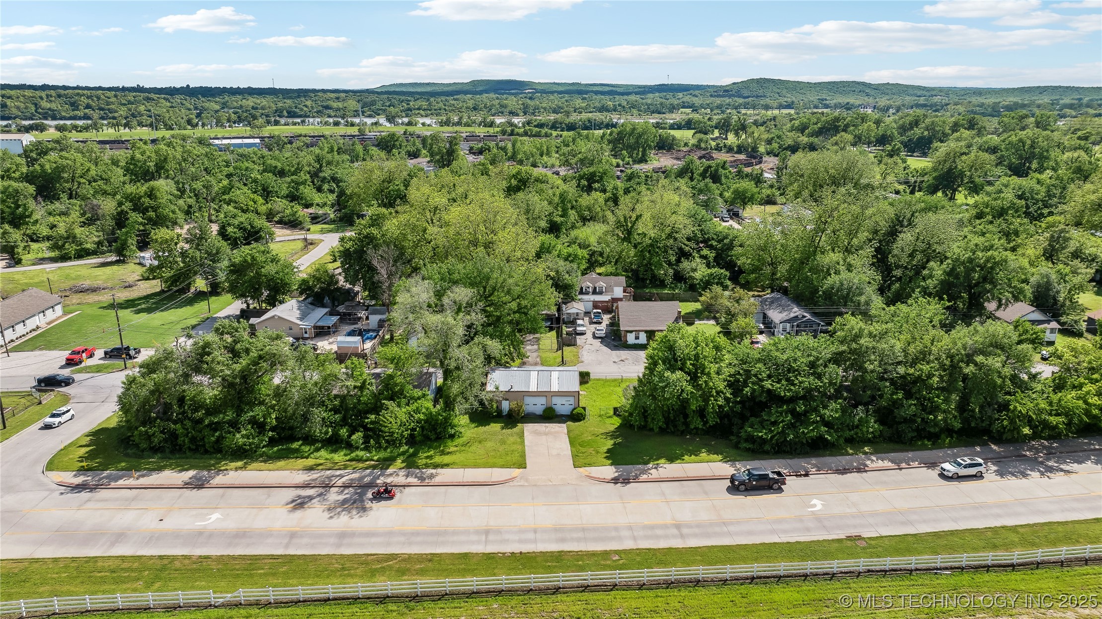 810 Katy Street Property Photo 14