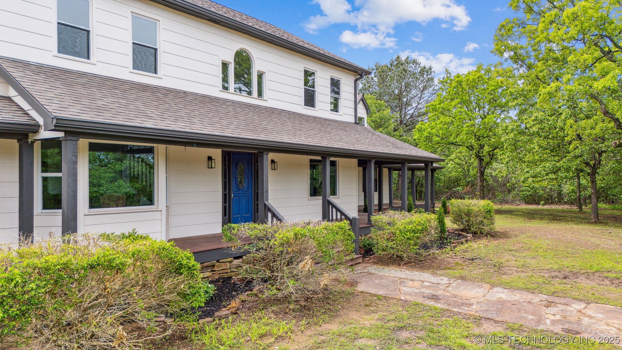 1001 County Road 2265 Property Photo 5