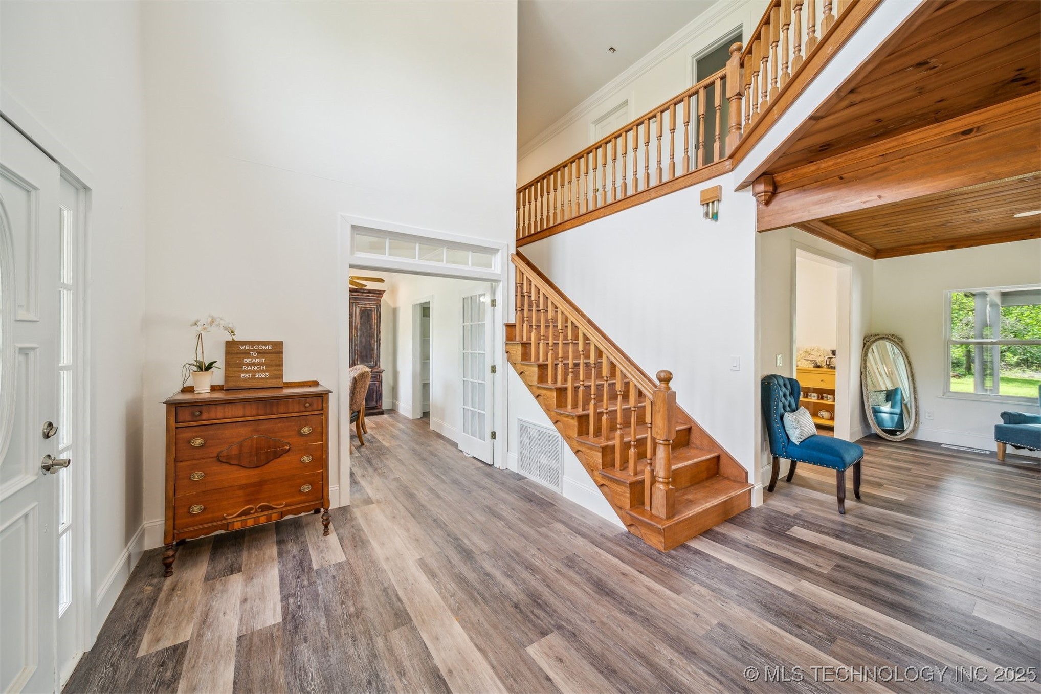 1001 County Road 2265 Property Photo 9