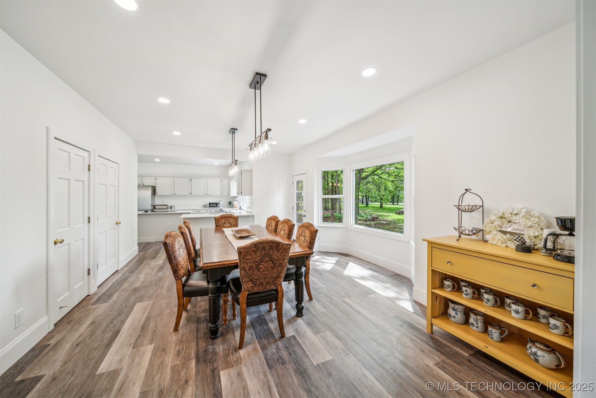 1001 County Road 2265 Property Photo 14