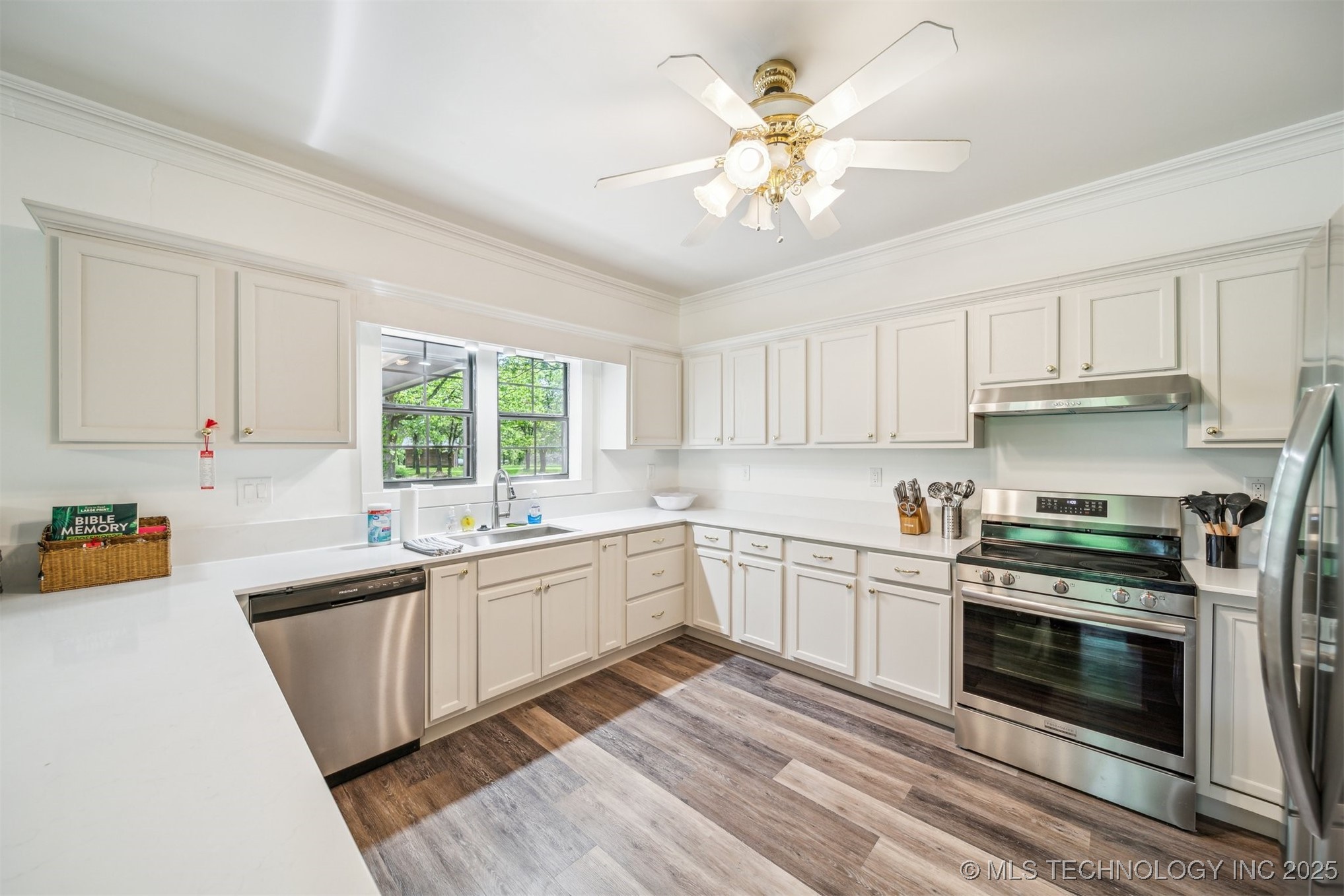 1001 County Road 2265 Property Photo 24