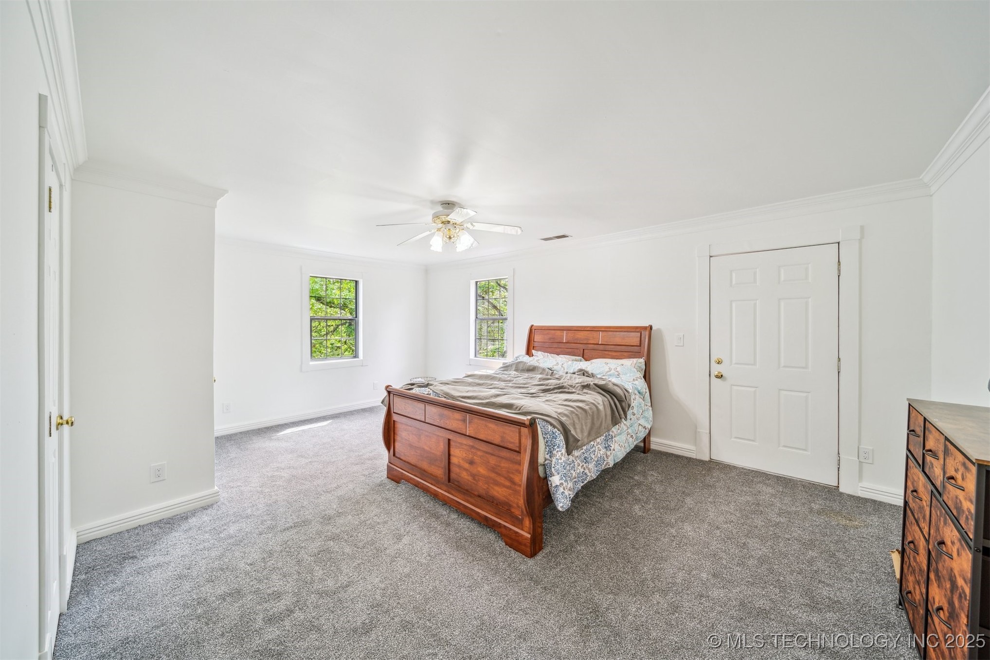 1001 County Road 2265 Property Photo 31