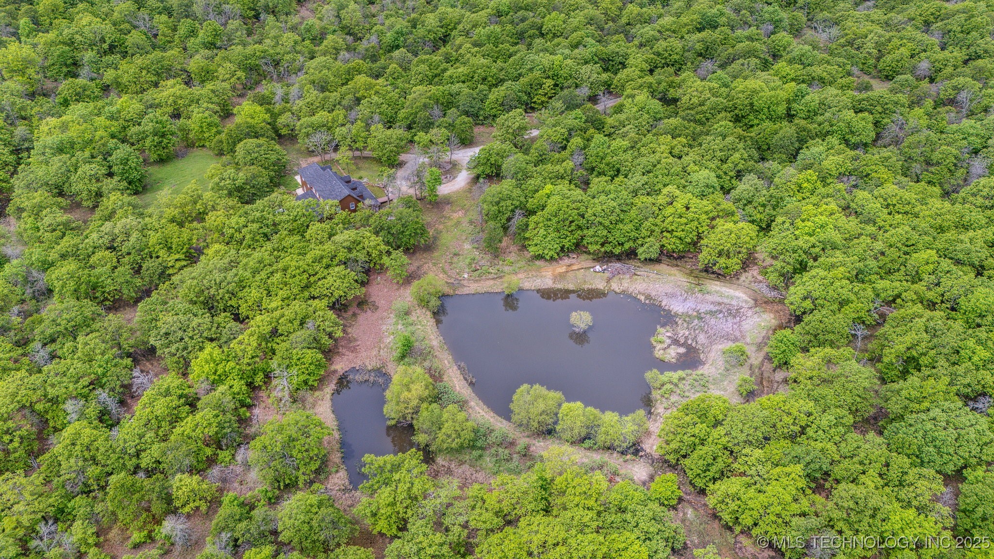 1001 County Road 2265 Property Photo 97