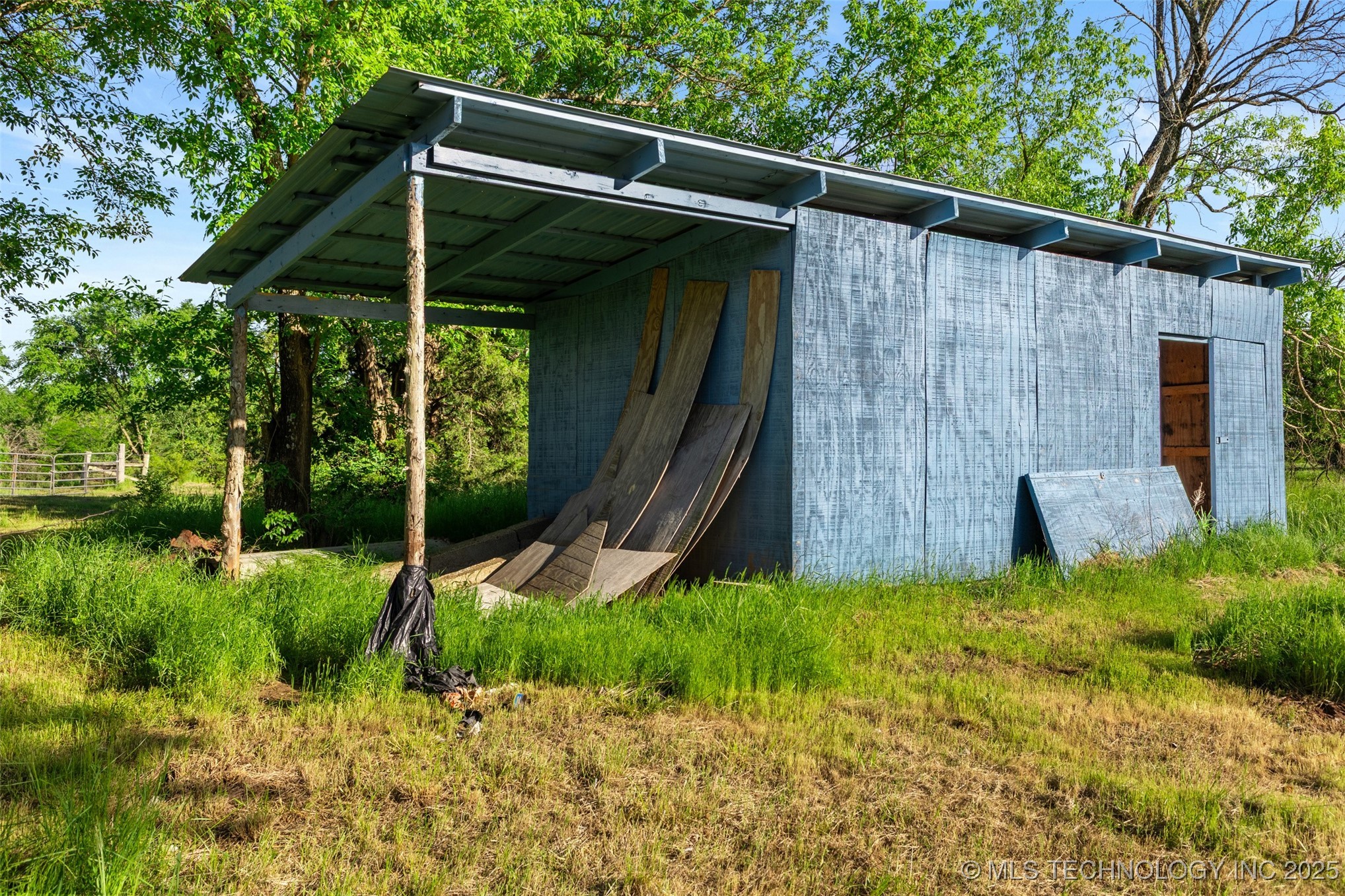 N County Road 3740 Property Photo 31