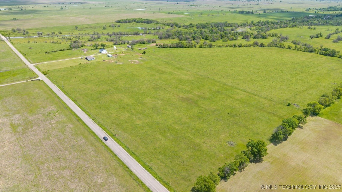 24708 Ew 18th Road Property Photo 17