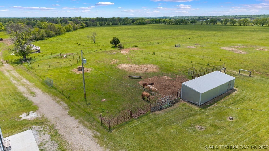 24708 Ew 18th Road Property Photo 21