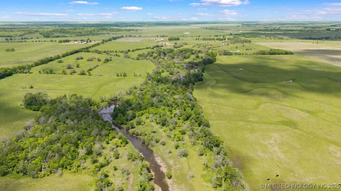 24708 Ew 18th Road Property Photo 22