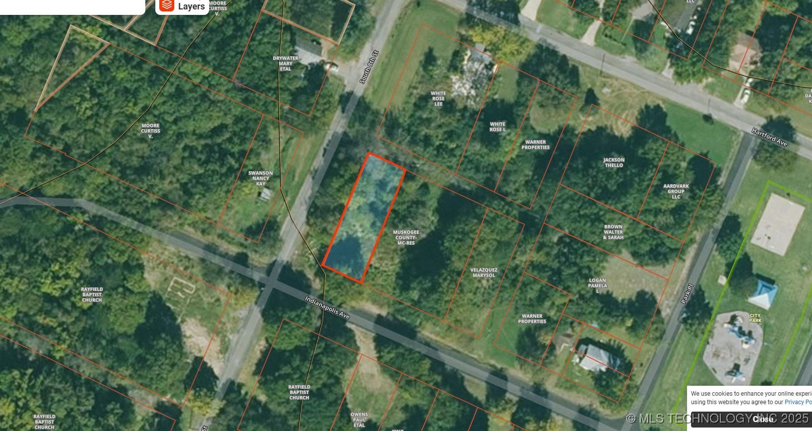 901 Indianapolis Avenue Property Photo 3