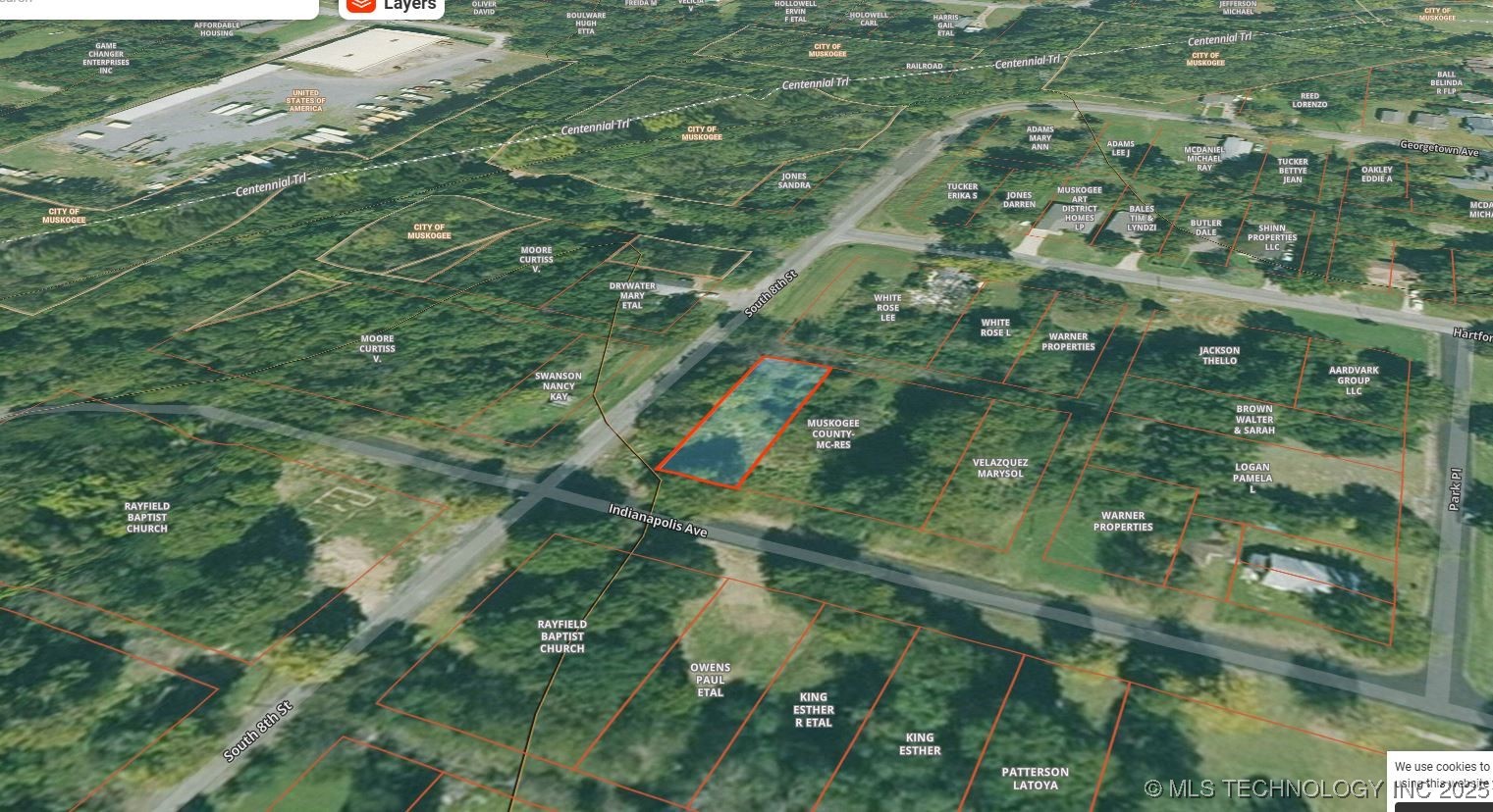 901 Indianapolis Avenue Property Photo 4