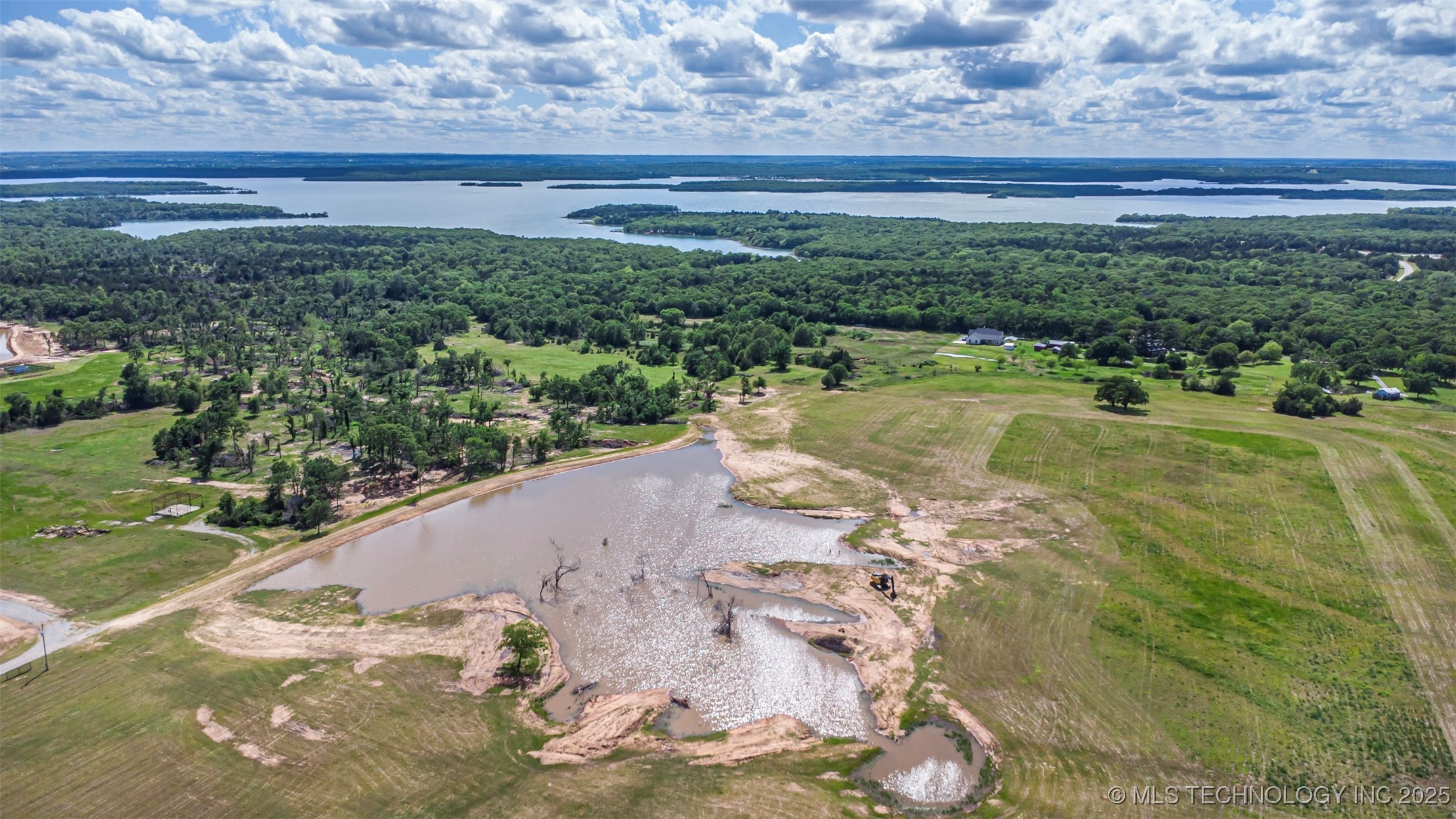 3 Scott Road Property Photo 11