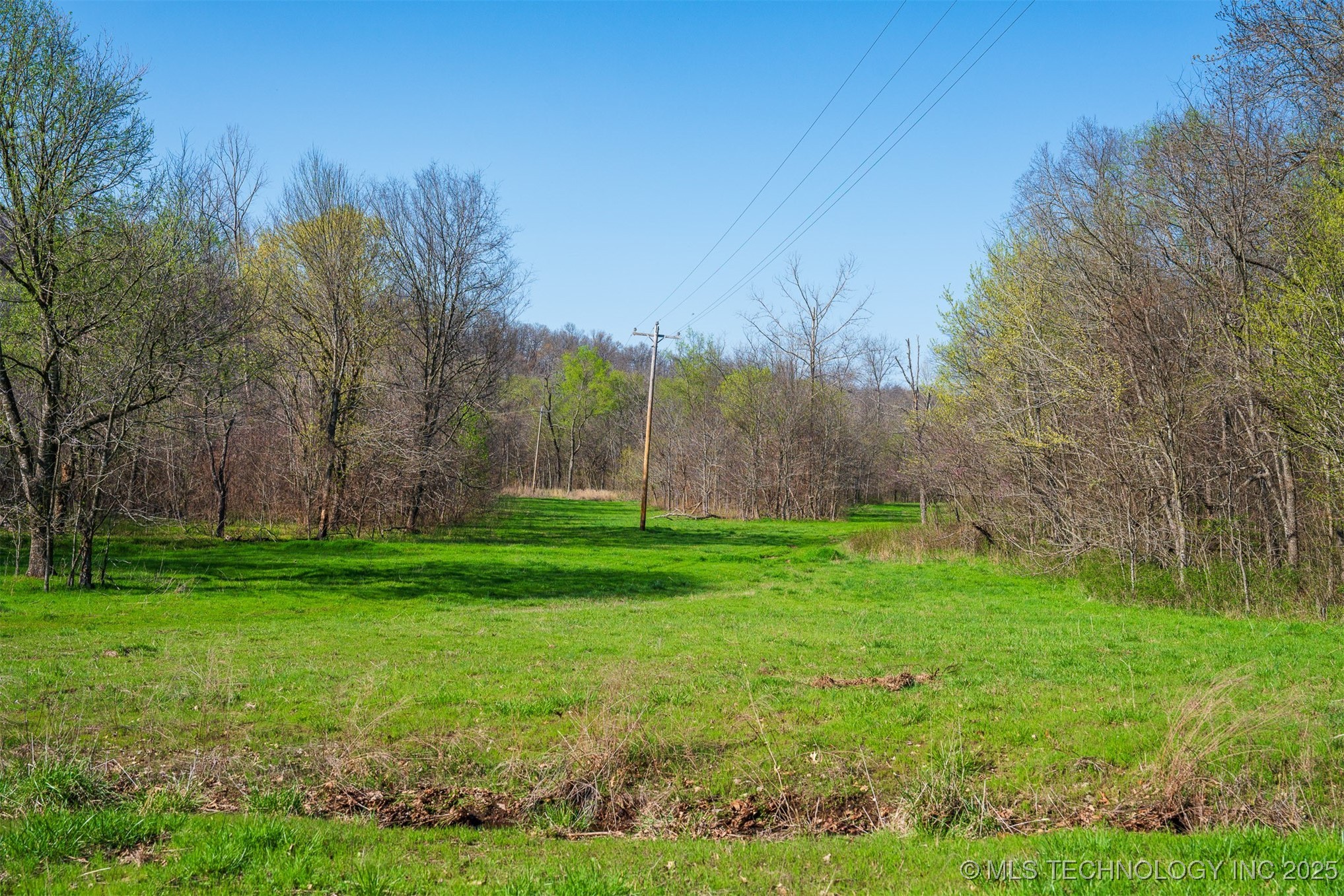 8 S 4530 Road Property Photo 21