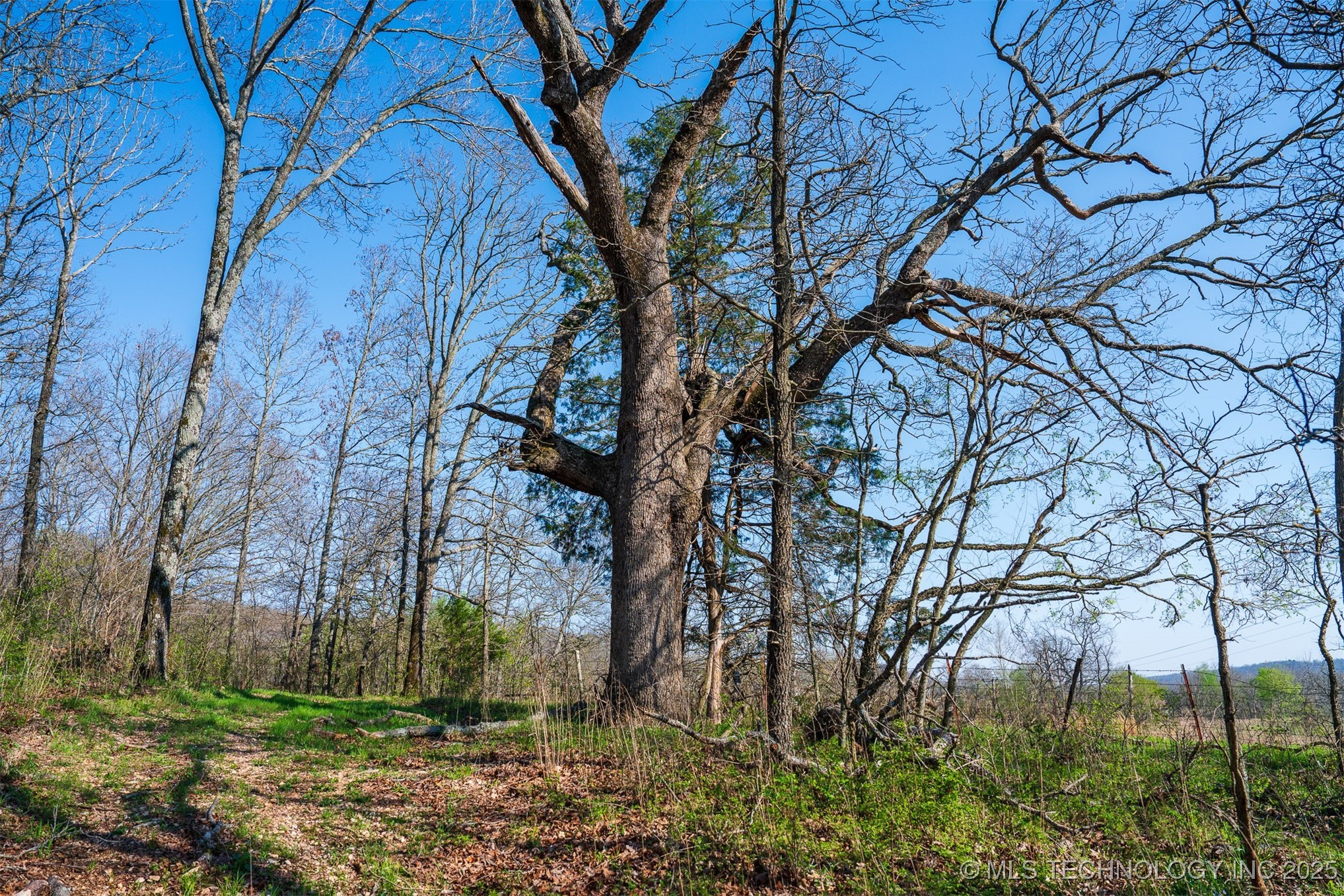 8 S 4530 Road Property Photo 30