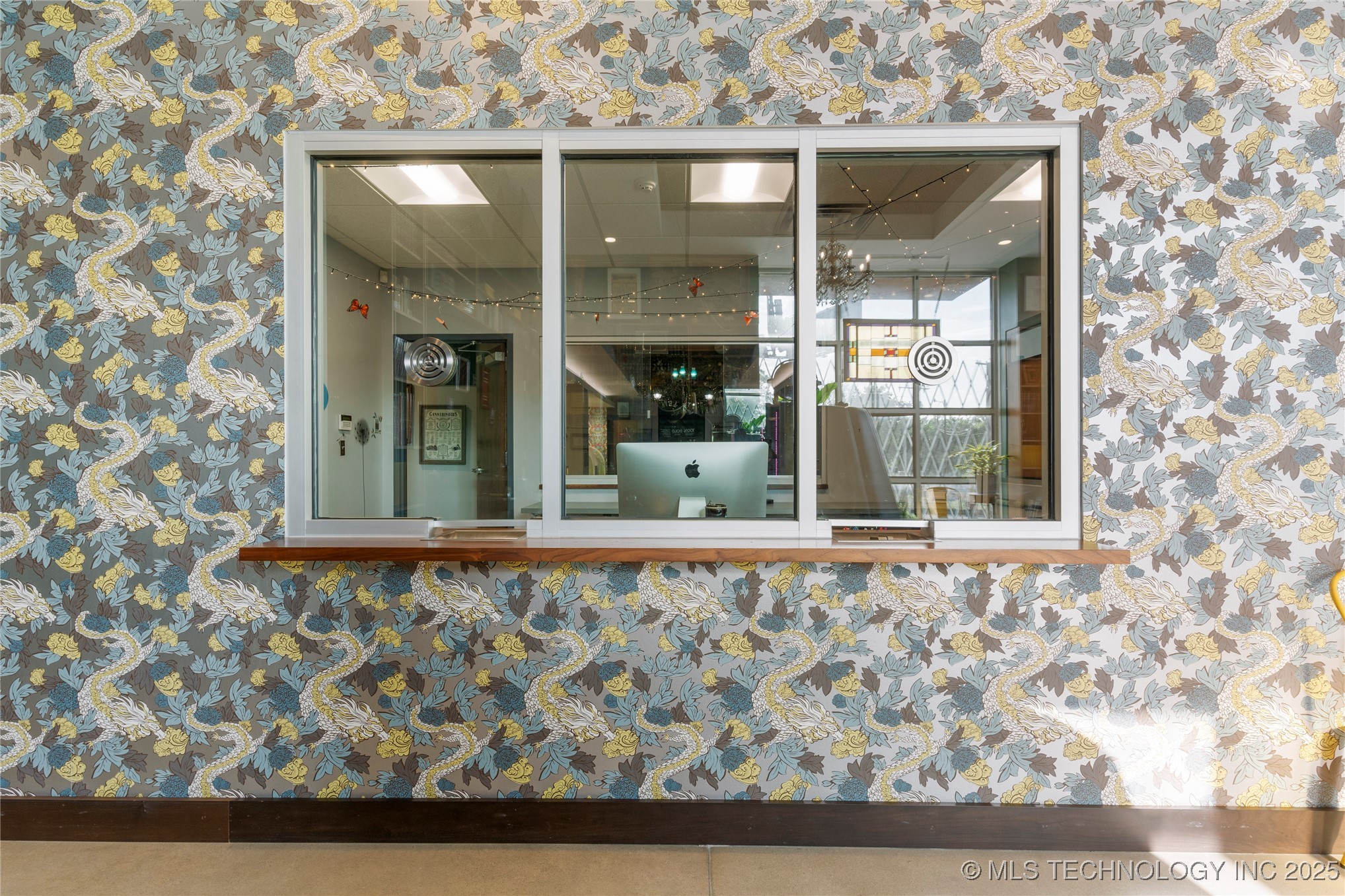 621 S Kenosha Avenue Property Photo 27