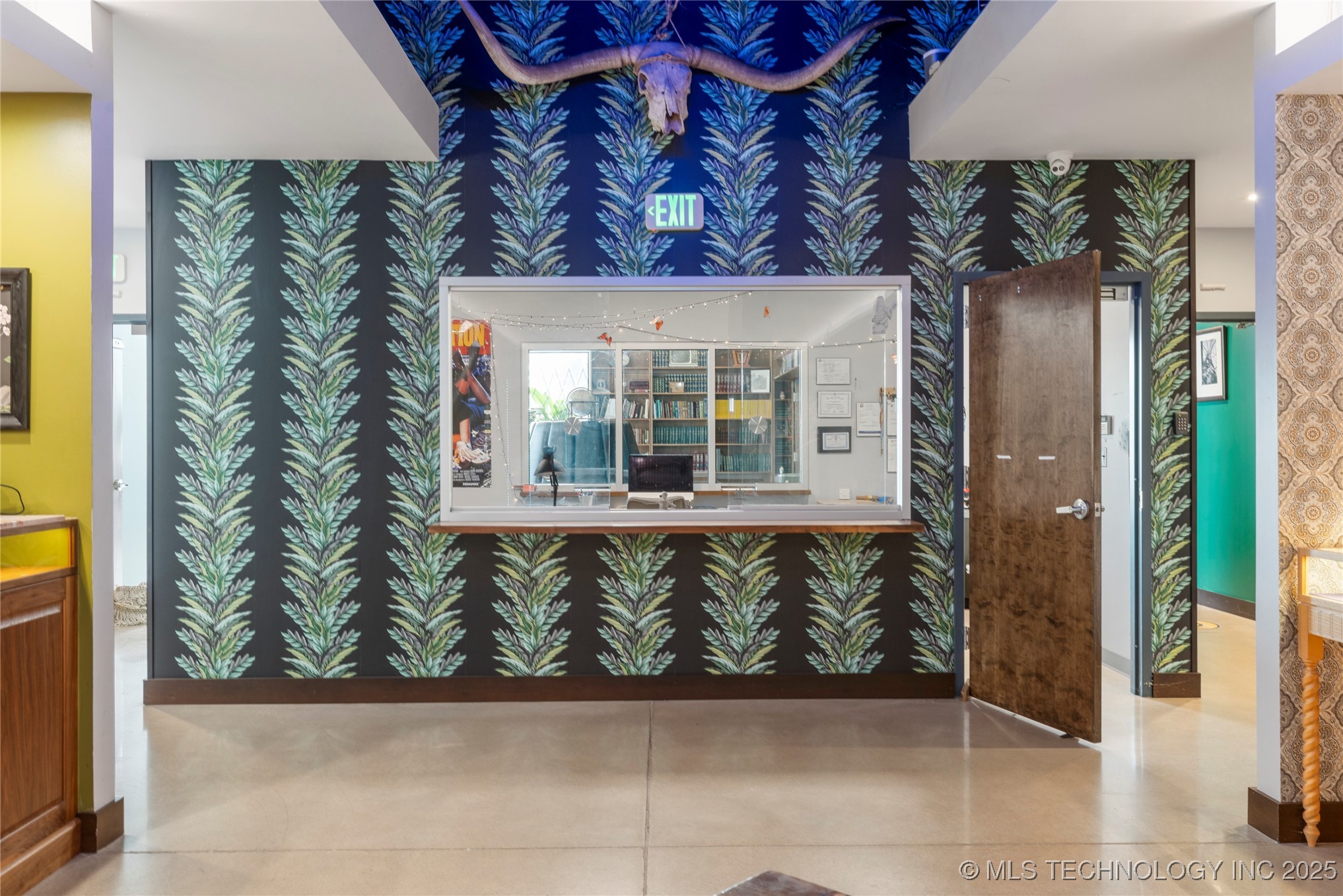 621 S Kenosha Avenue Property Photo 33