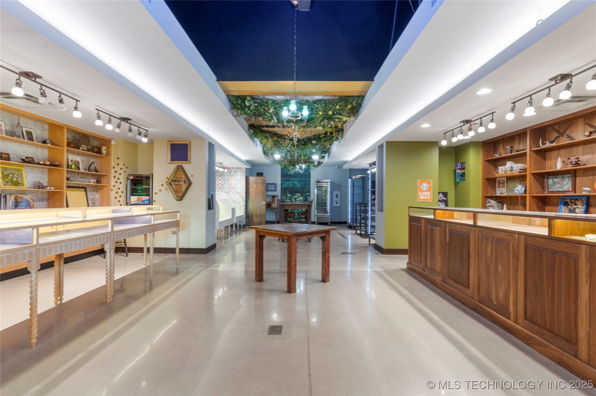 621 S Kenosha Avenue Property Photo 36