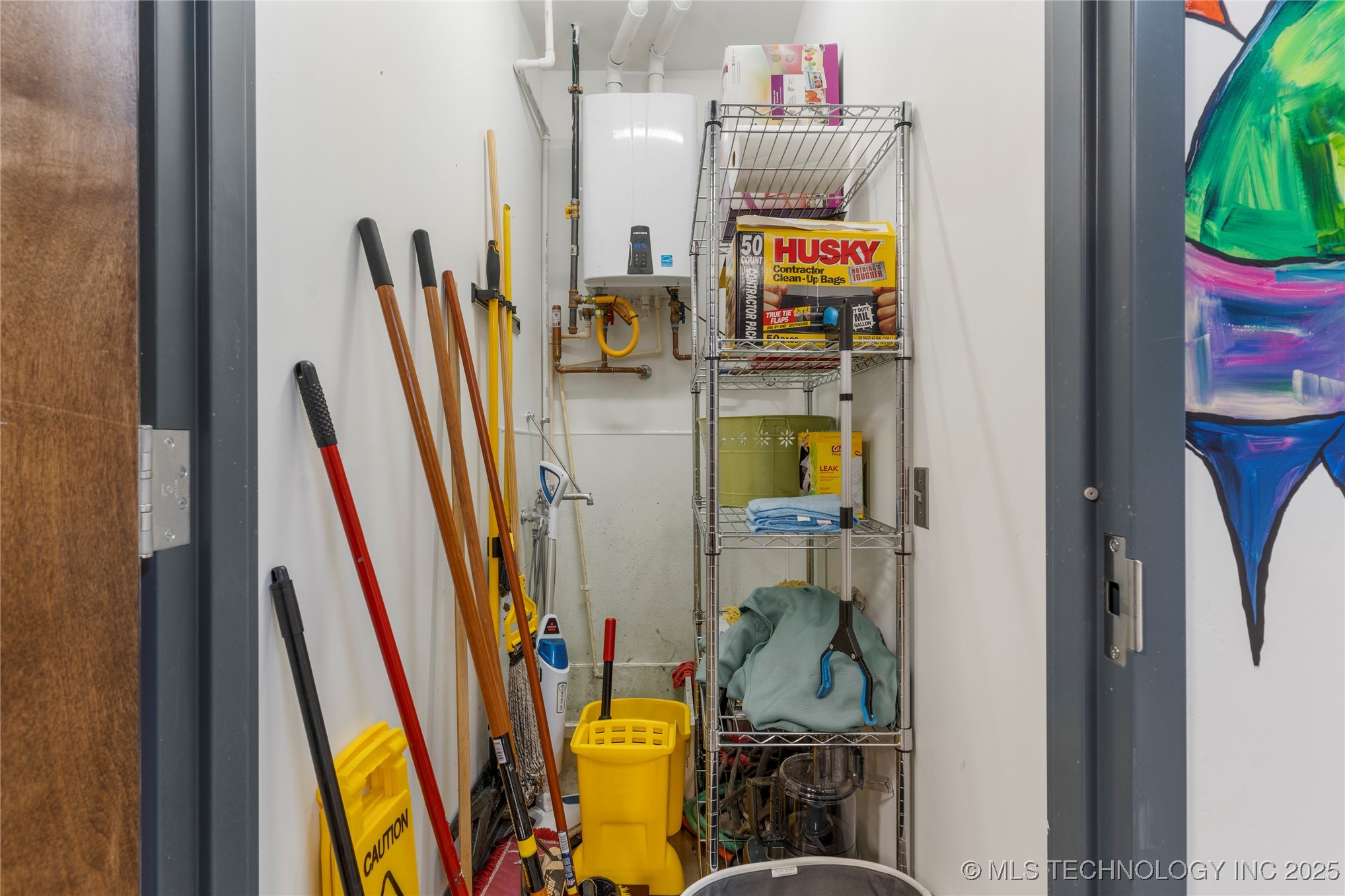 621 S Kenosha Avenue Property Photo 52