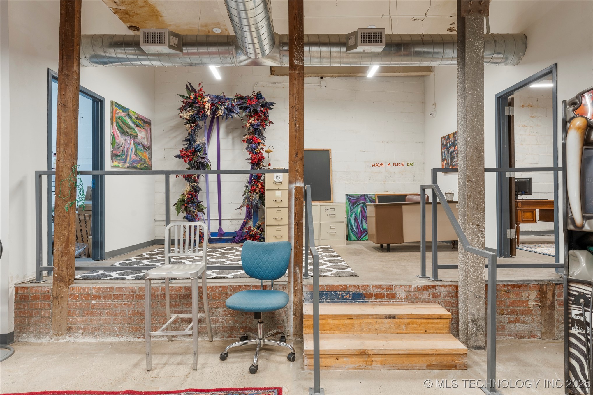 621 S Kenosha Avenue Property Photo 58