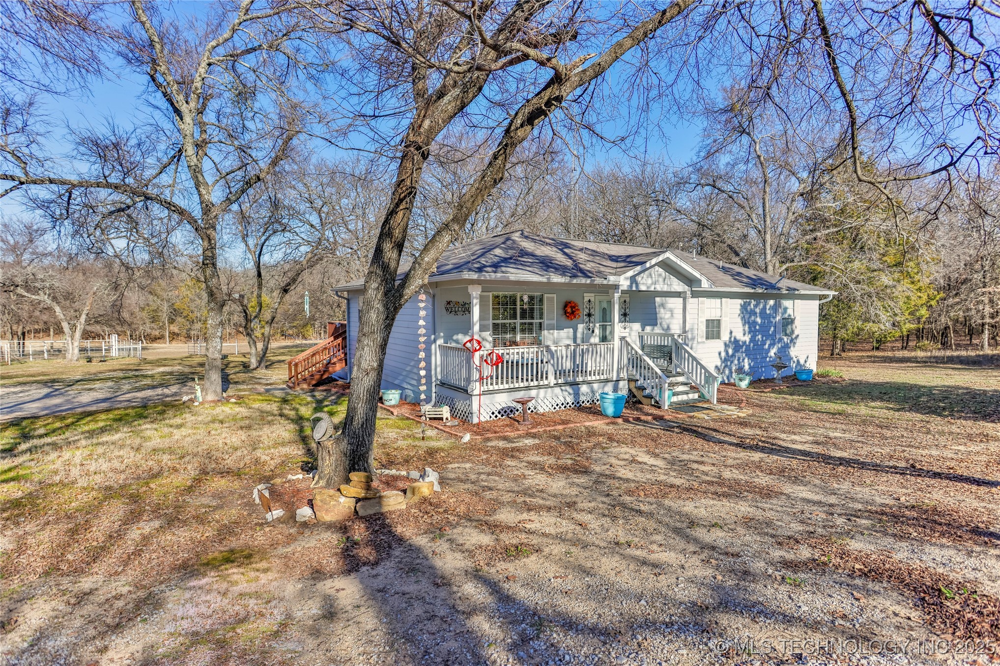 10862 Hide-a-way Property Photo 2