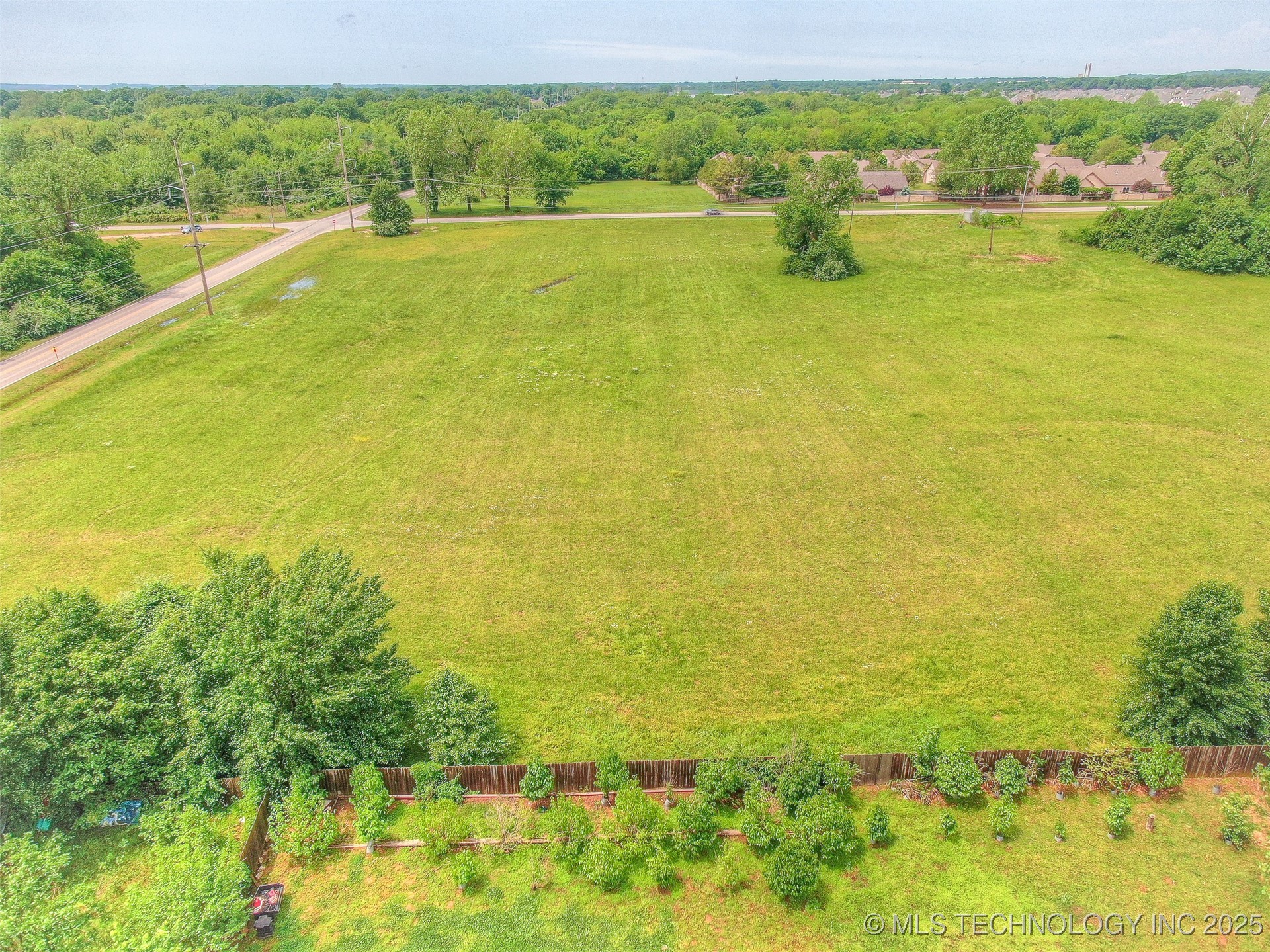 E 111th Street Property Photo 5