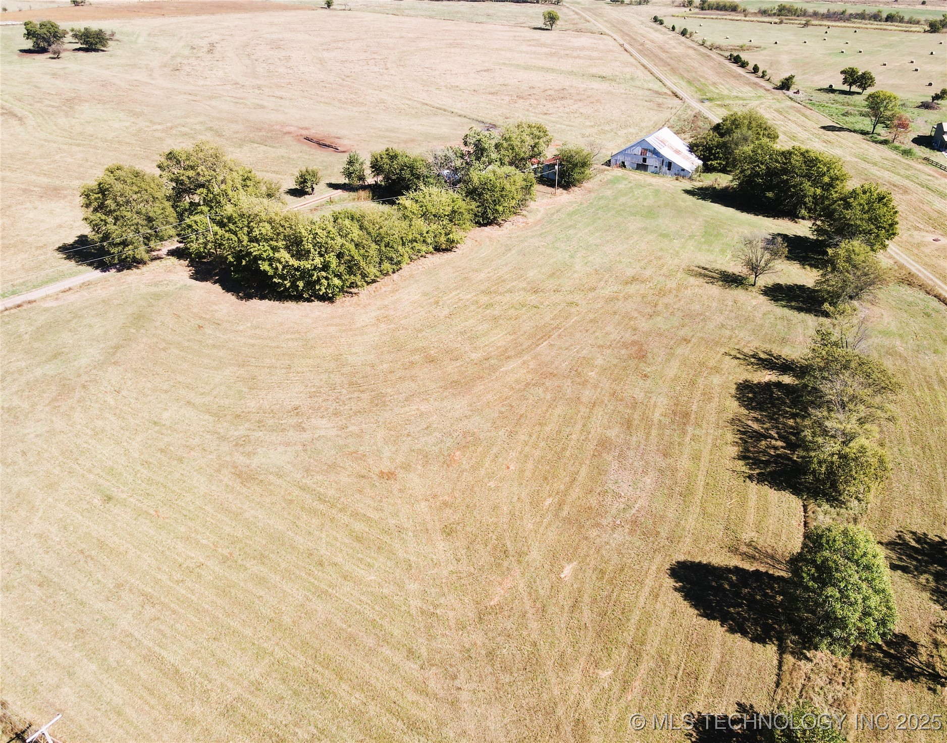 2575 S 433rd Property Photo 2