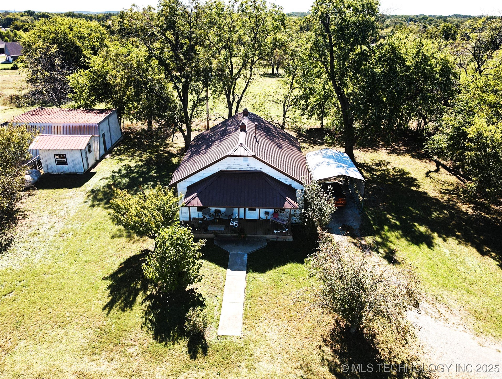 2575 S 433rd Property Photo 6