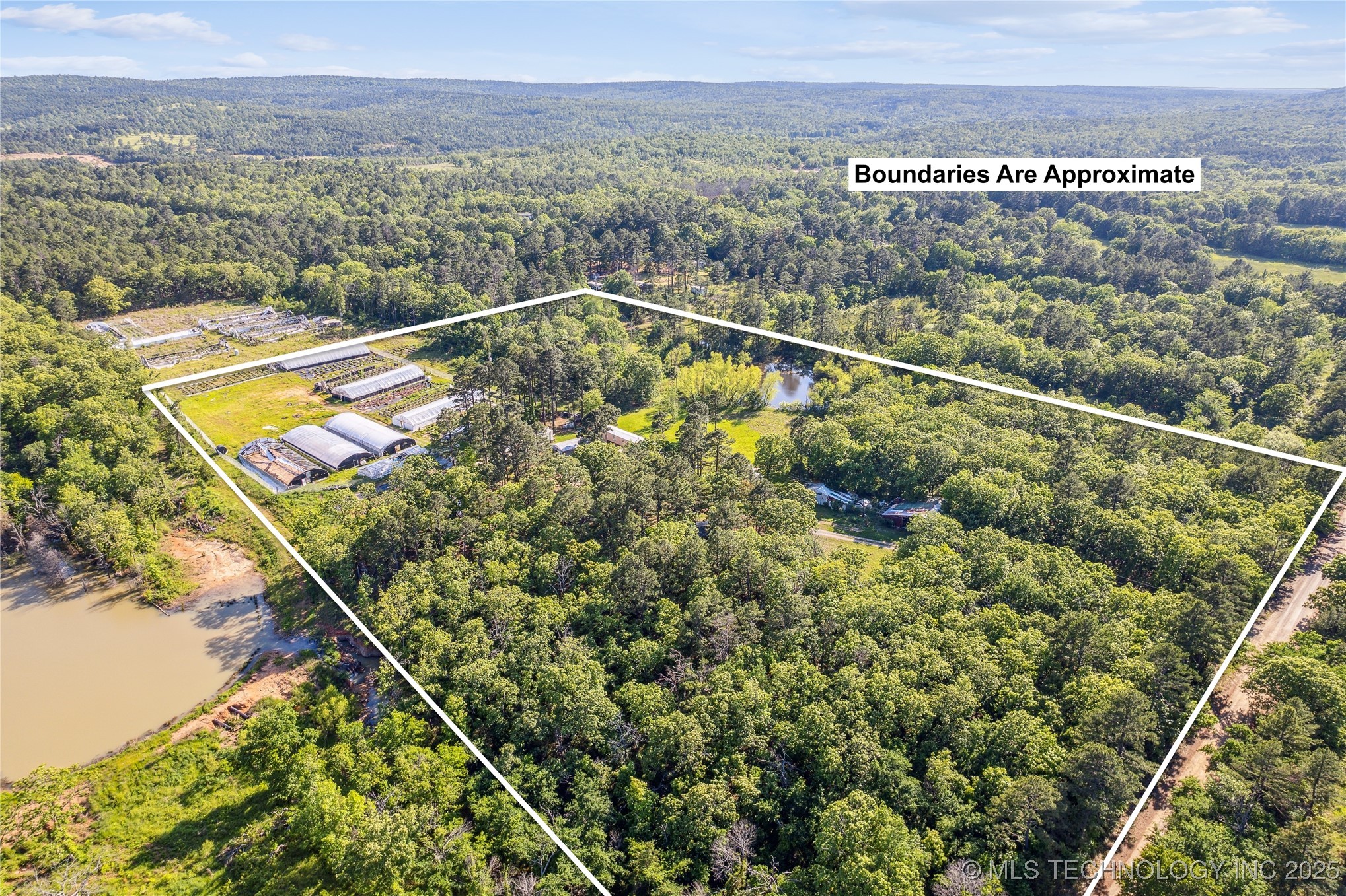 31384 W Tucker Knob Road Property Photo 3