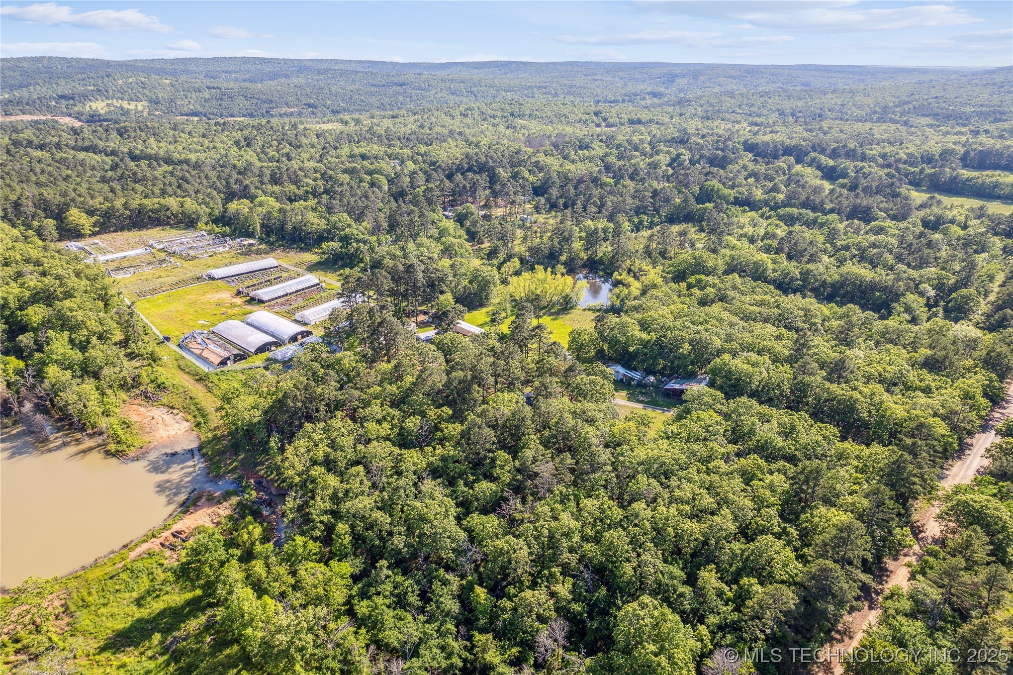 31384 W Tucker Knob Road Property Photo 4