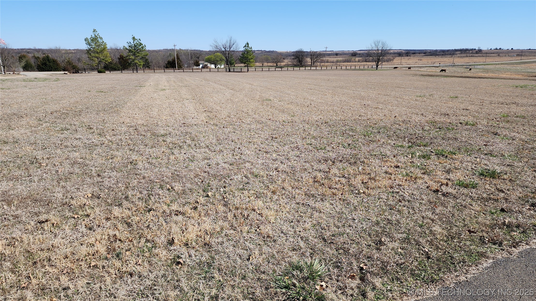 Southpointe Drive Property Photo 3