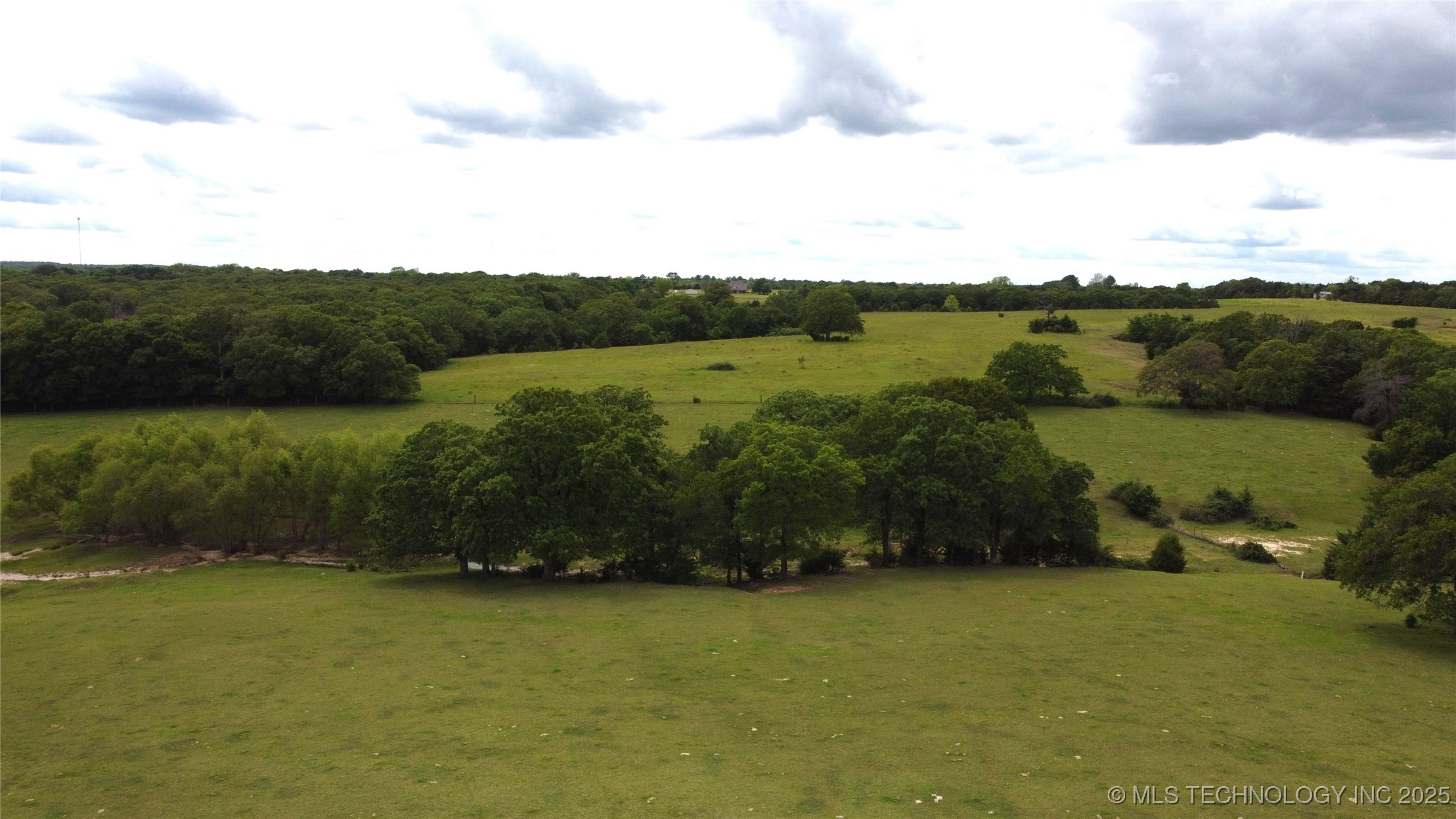 268 Birch Road Property Photo 3