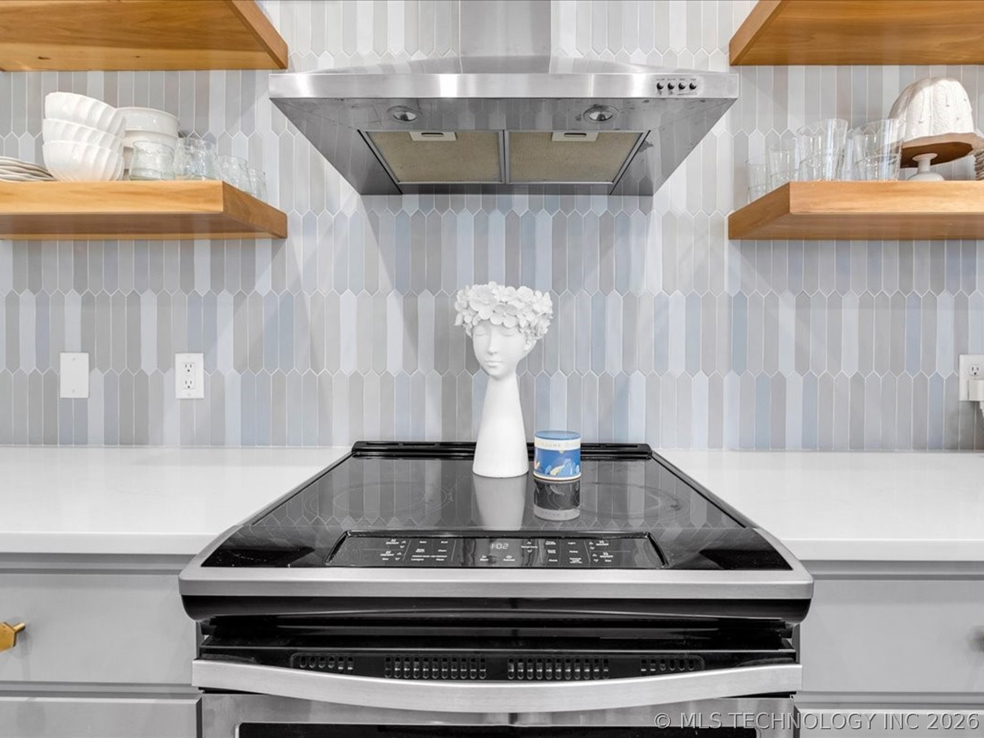 40 Center Lane N Property Photo 23